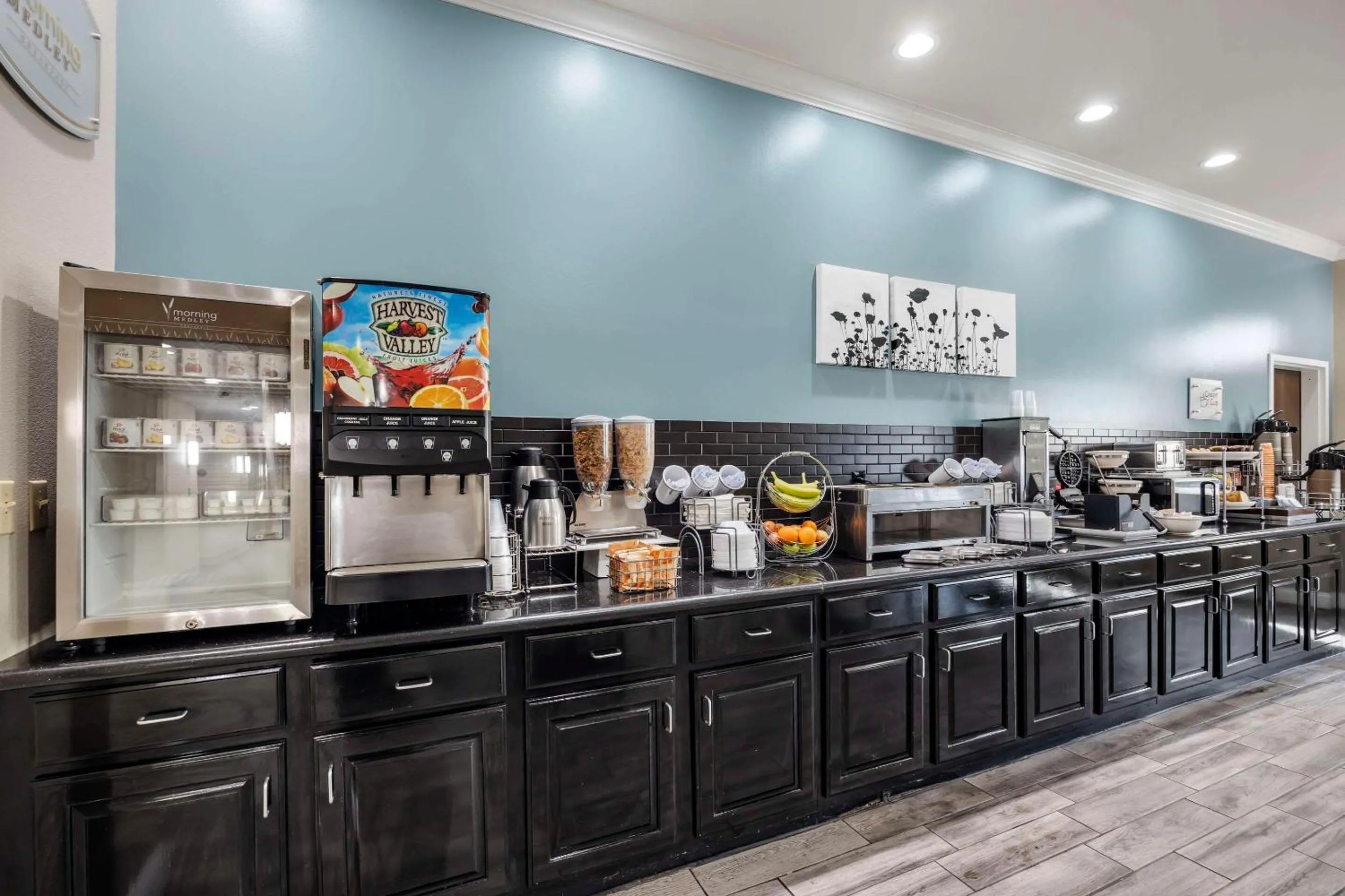 Breakfast in Sleep Inn & Suites Huntsville near US Space & Rocket Center