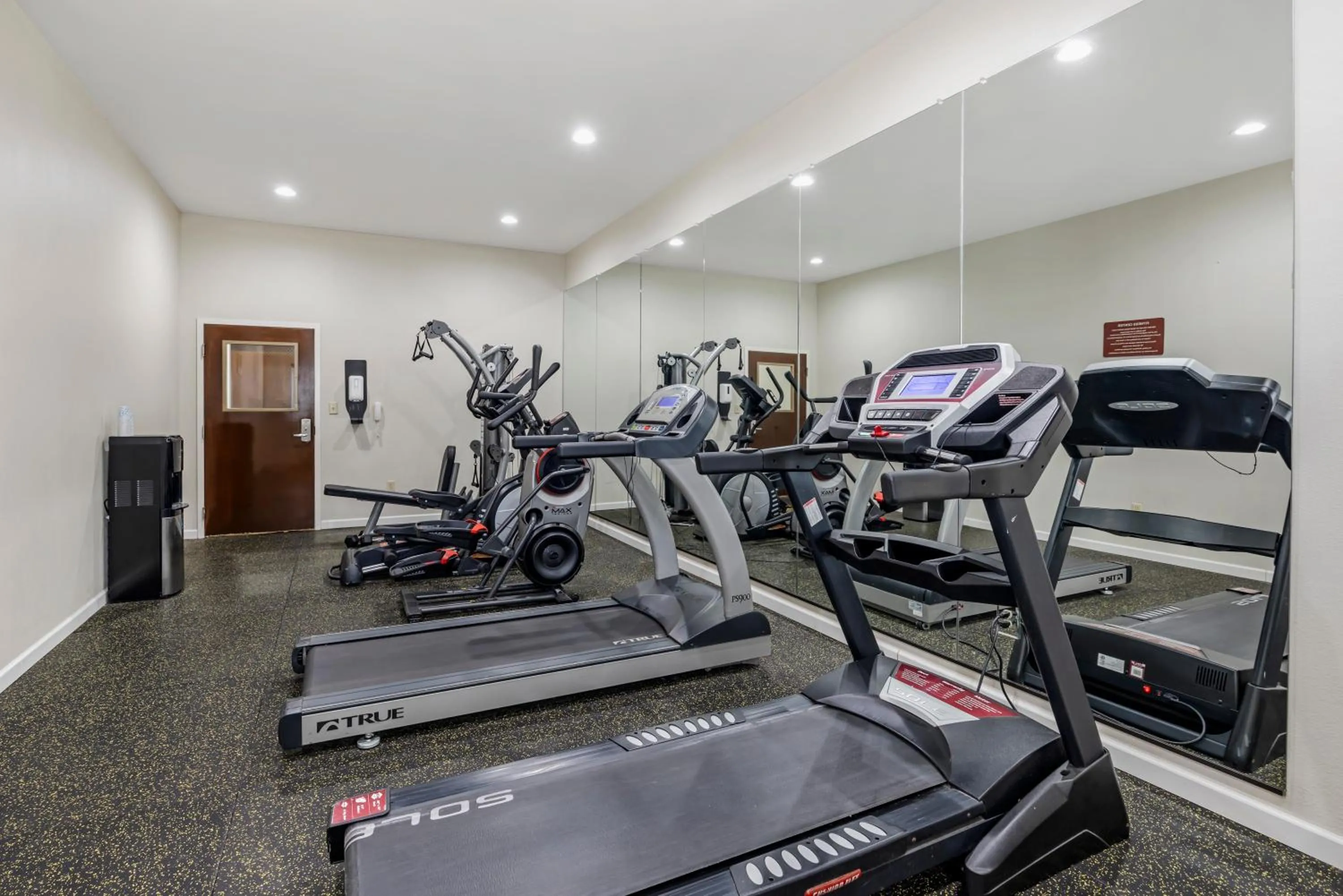 Fitness centre/facilities in Sleep Inn & Suites Huntsville near US Space & Rocket Center