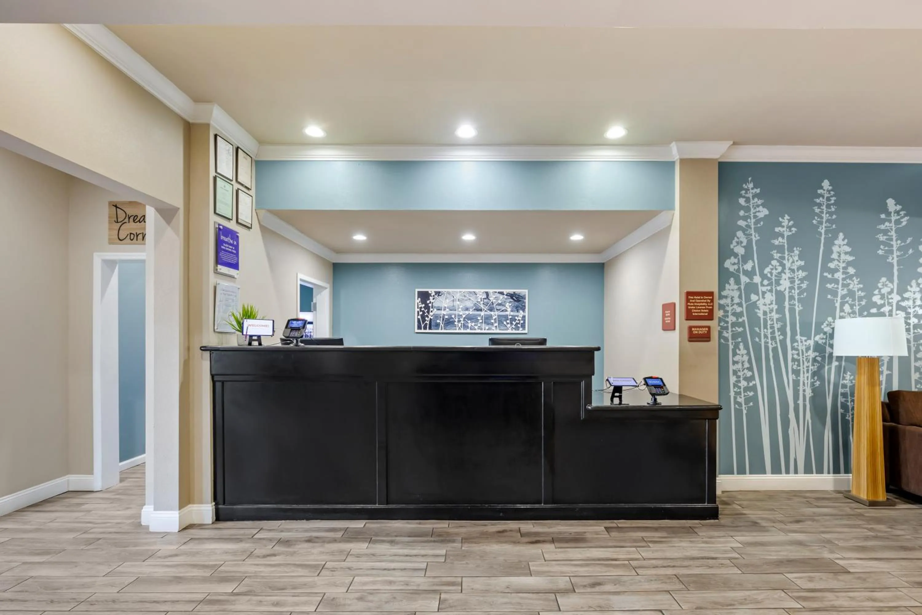 Lobby or reception in Sleep Inn & Suites Huntsville near US Space & Rocket Center