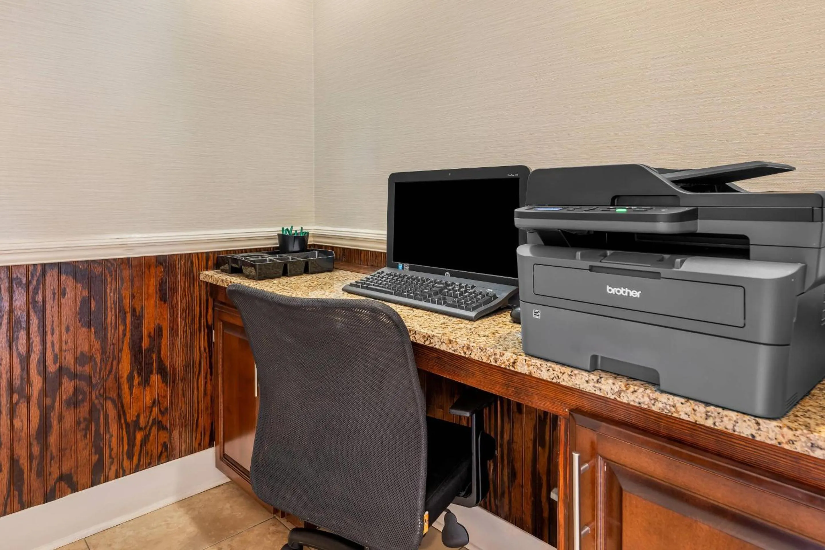 Business facilities in Quality Inn Alexander City