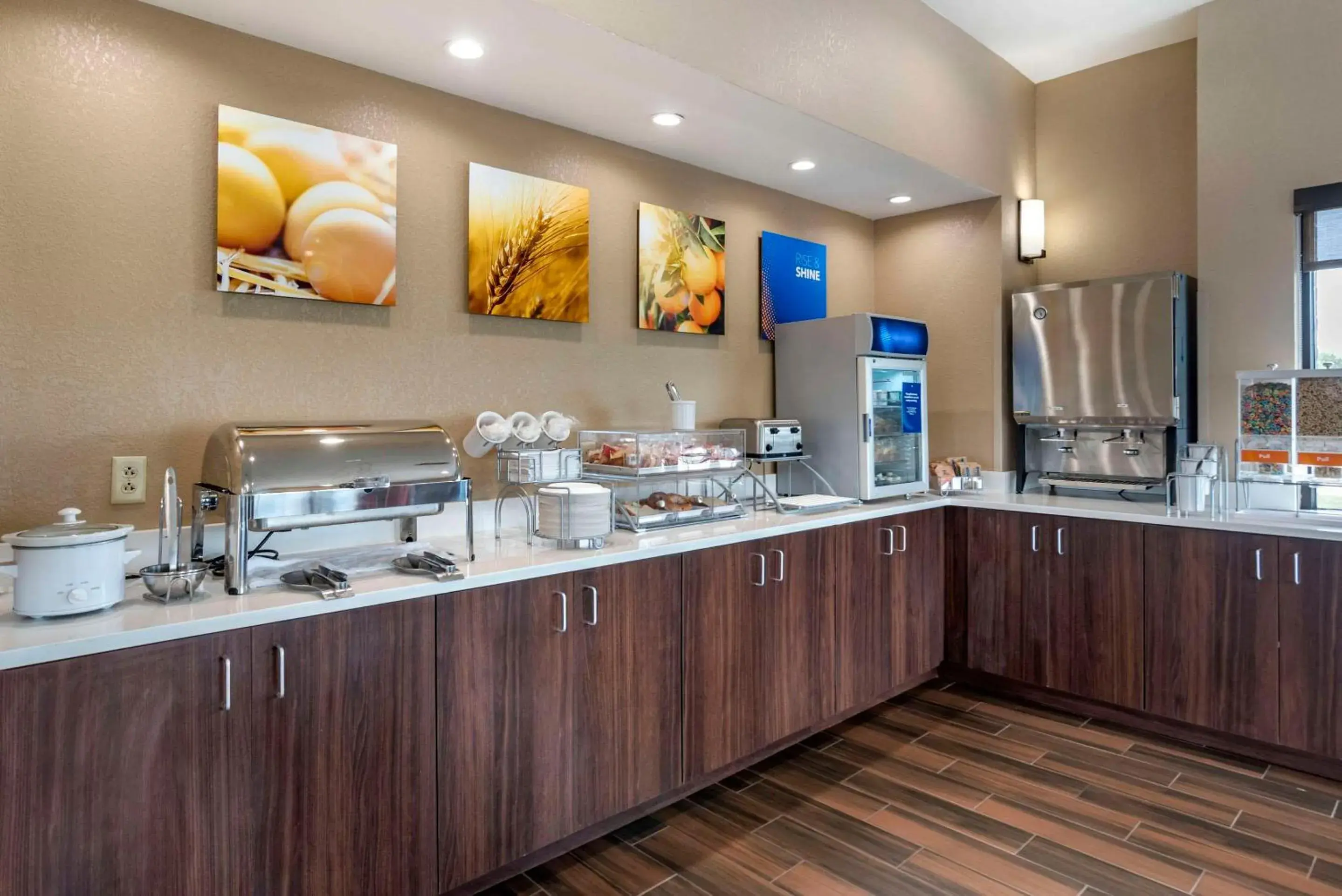 Breakfast in Comfort Suites Pell City I-20 exit 158 Breakfast in Comfort Suites Pell City I-20 exit 158