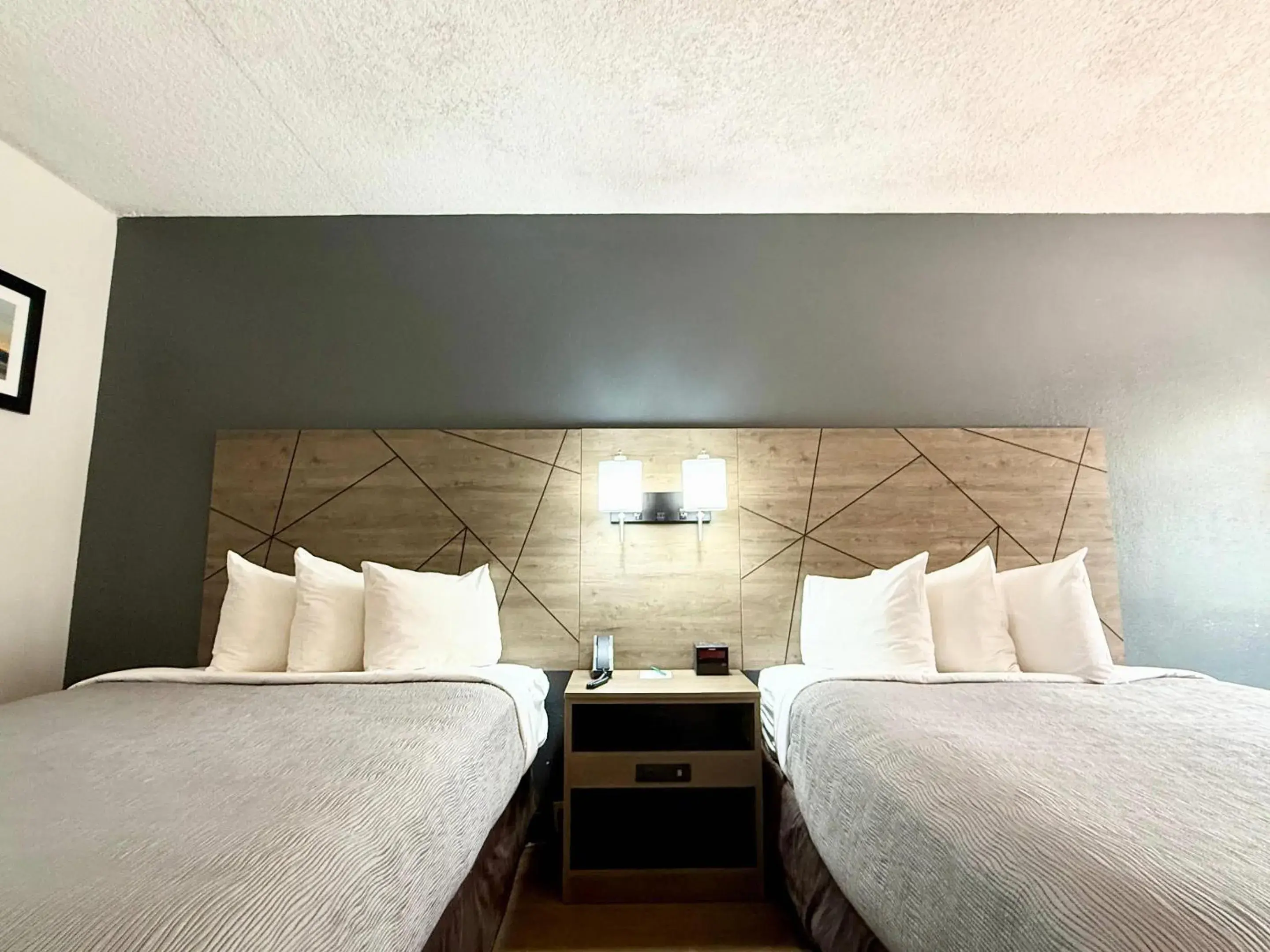 Bedroom, Bed in Quality Inn & Suites Greenville I-65 Bedroom, Bed in Quality Inn & Suites Greenville I-65