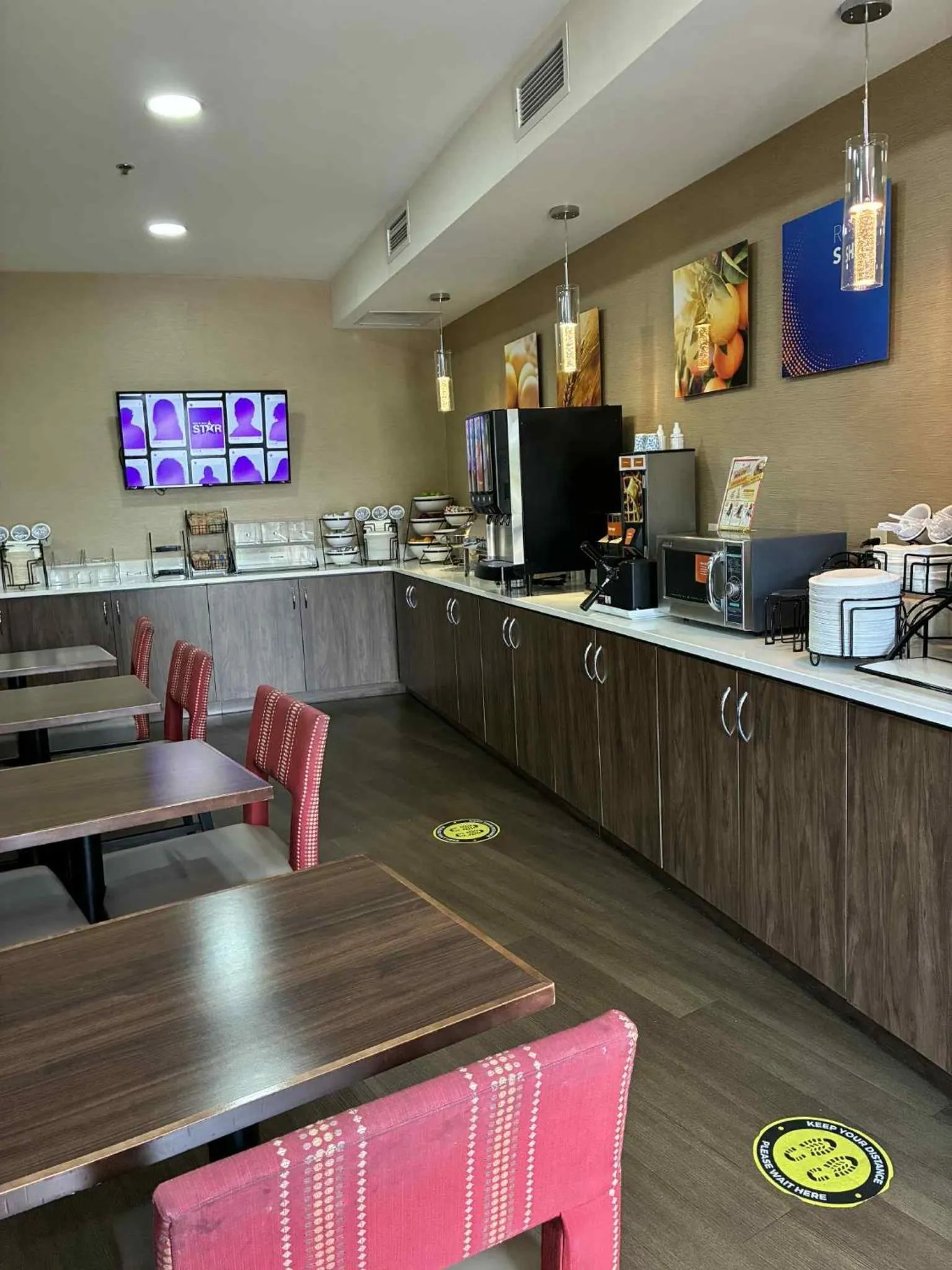 Coffee/tea facilities in Comfort Inn & Suites Near Lake Guntersville