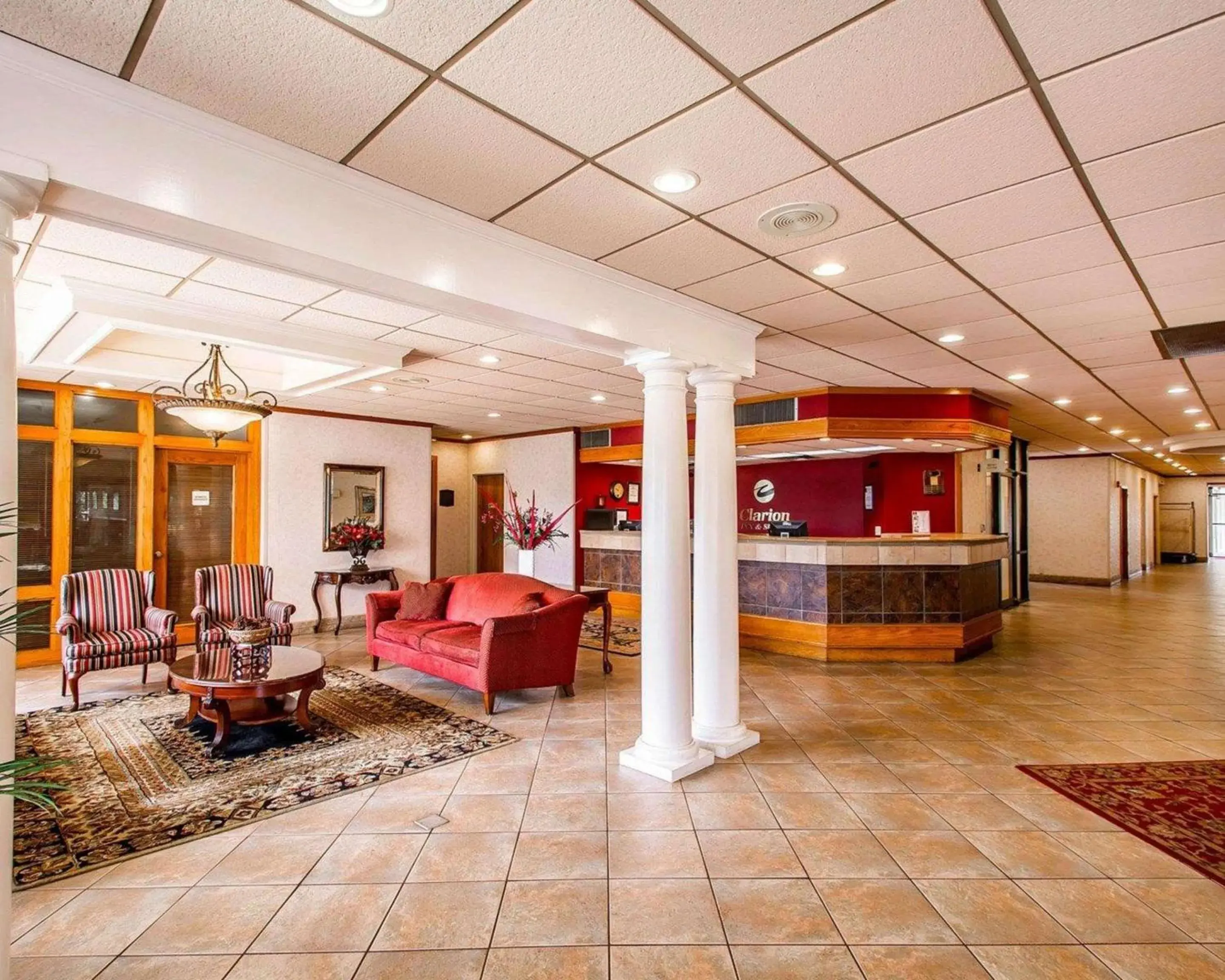 Lobby or reception, Lobby/Reception in Clarion Inn & Suites Dothan South