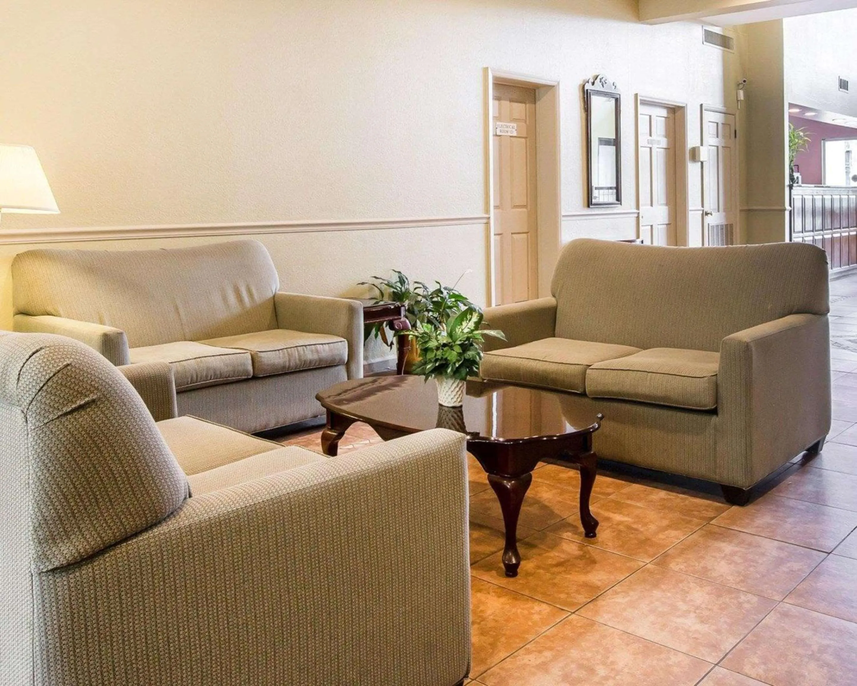 Lobby or reception in Econo Lodge Birmingham - Hoover