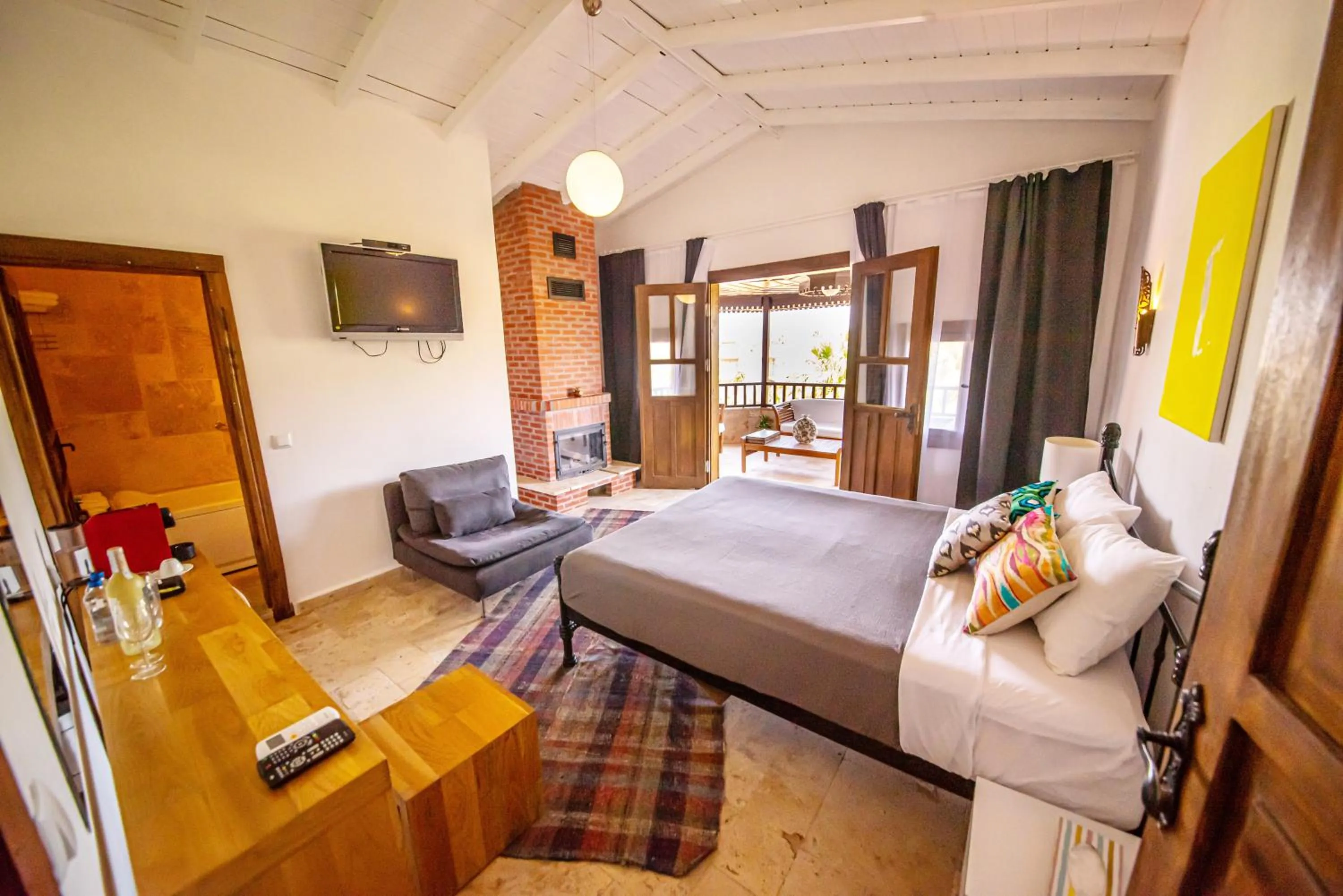 Massage, Bed in Murat Pasha Mansion