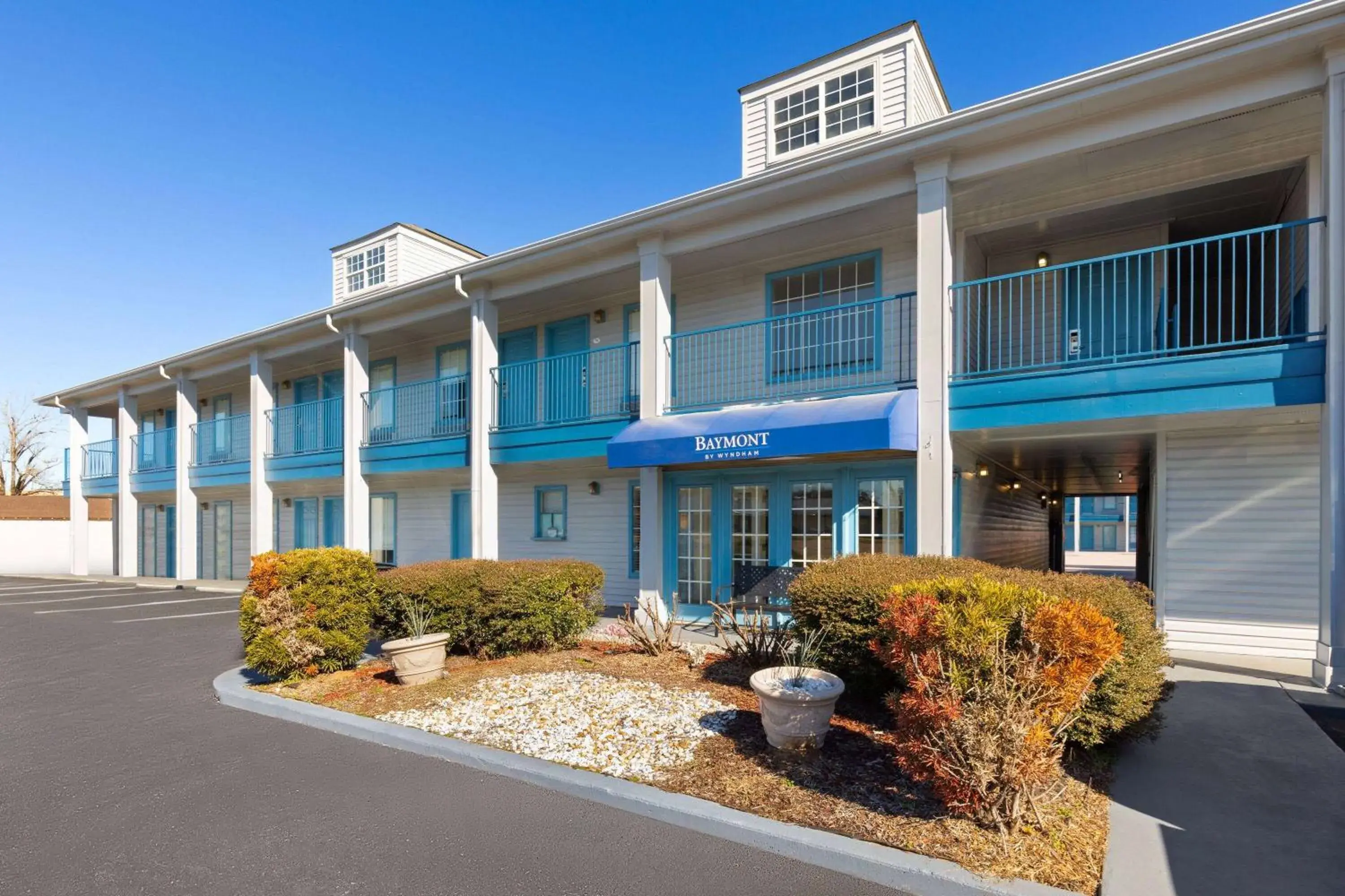 Property building in Baymont by Wyndham Selma Property building in Baymont by Wyndham Selma