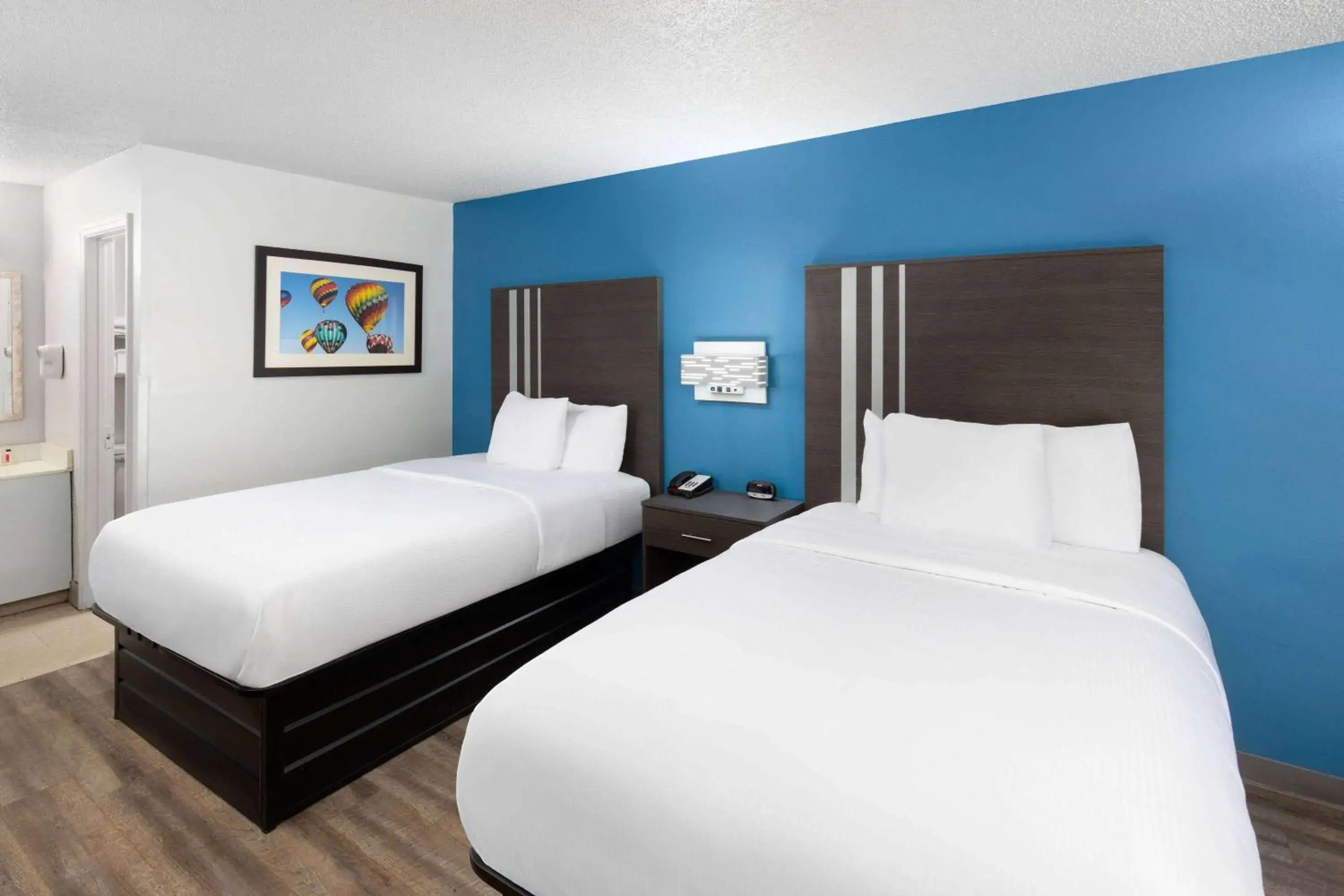 Photo of the whole room, Bed in Baymont by Wyndham Selma Photo of the whole room, Bed in Baymont by Wyndham Selma