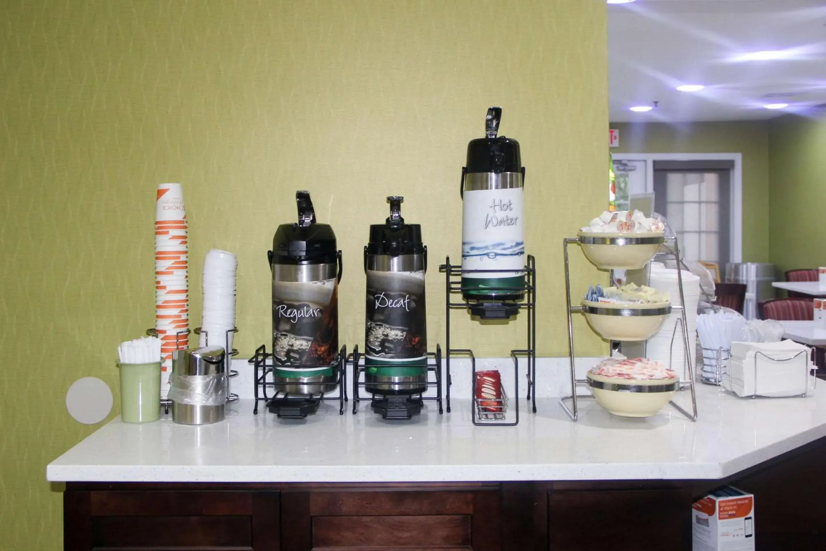 Restaurant/places to eat in Quality Inn Albertville US 431 Restaurant/places to eat in Quality Inn Albertville US 431