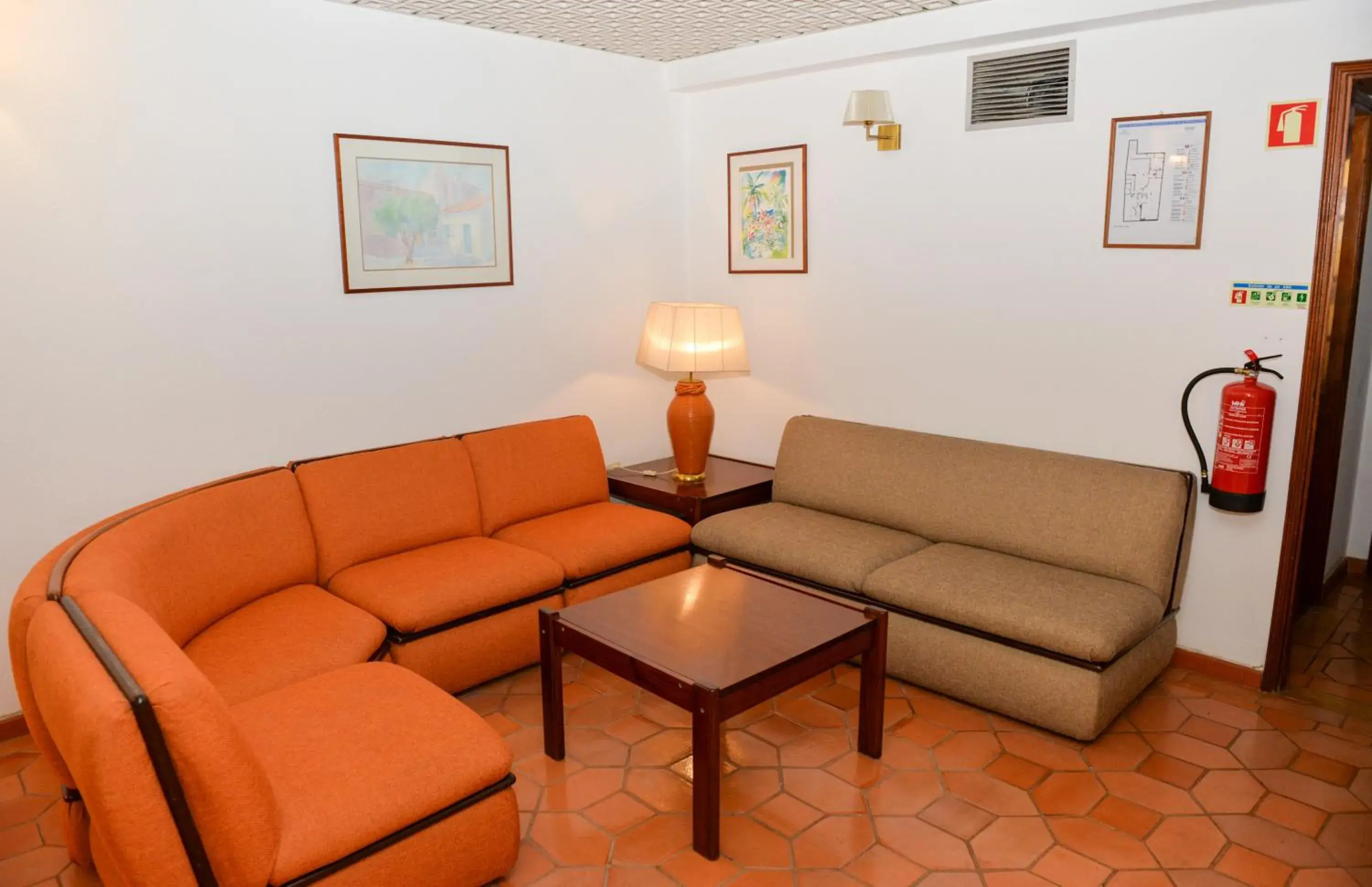 Lounge or bar in LagosMar Story Hotel Lounge or bar in LagosMar Story Hotel