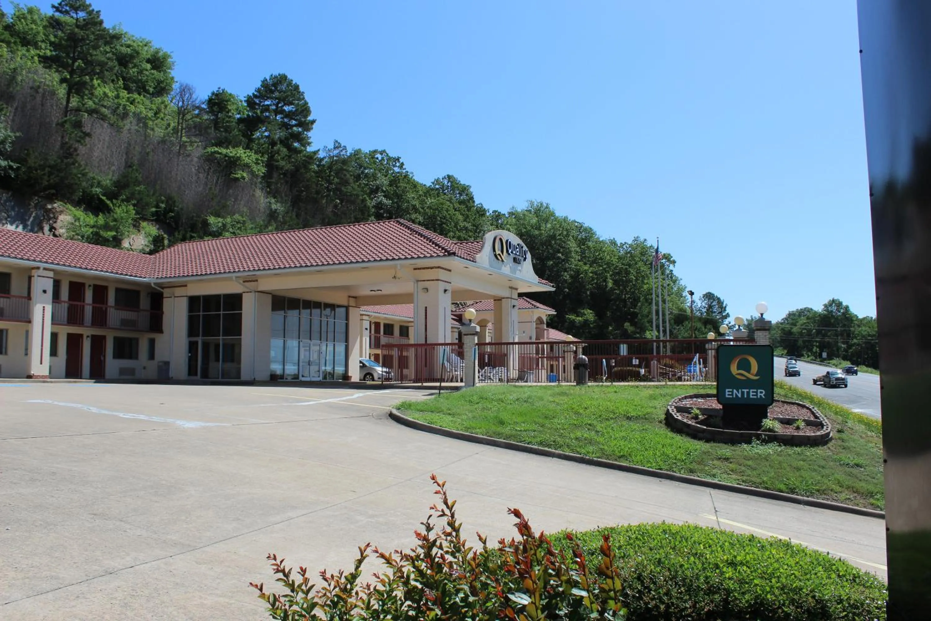 Property building in Quality Inn Conway - Greenbrier