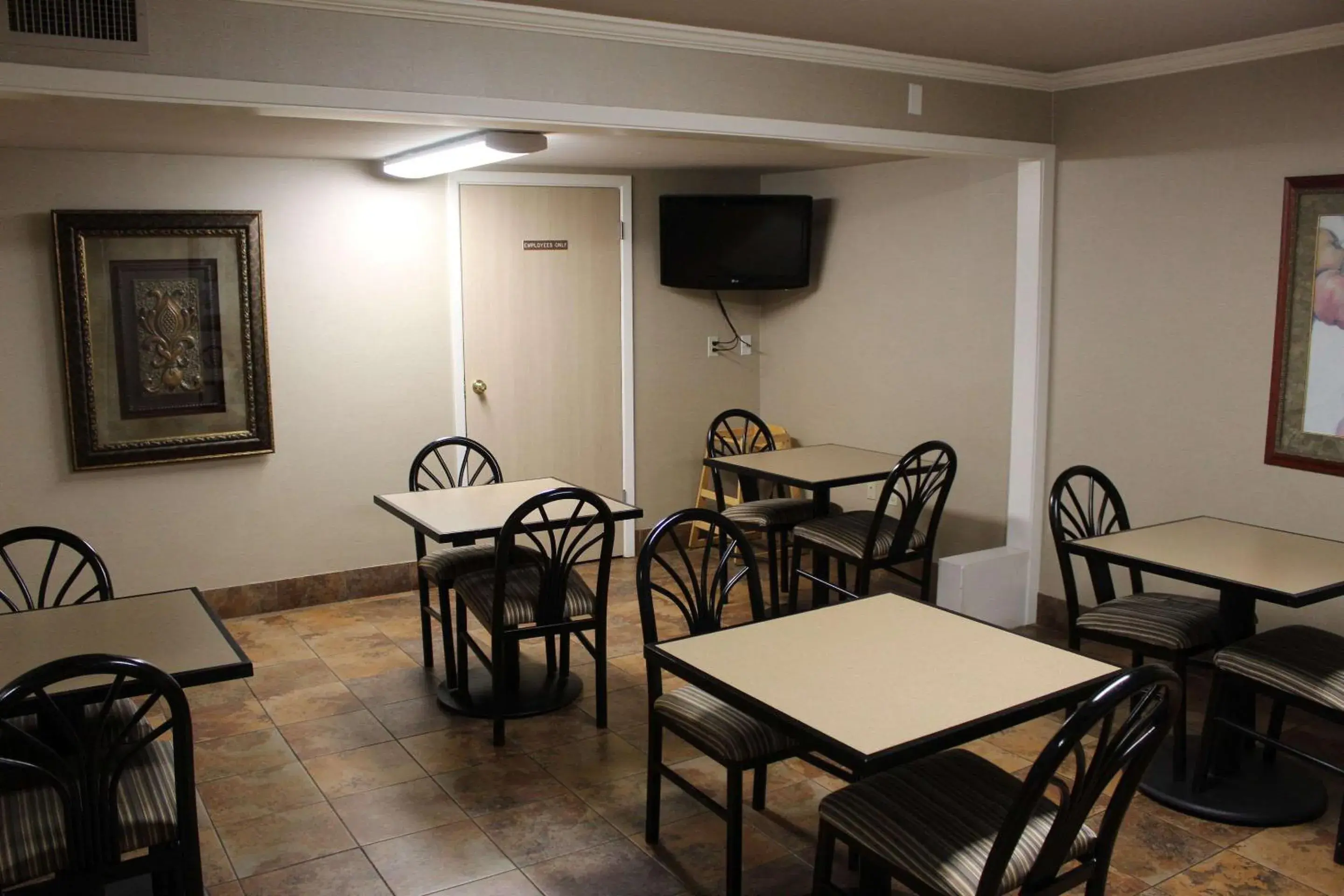 Breakfast in Quality Inn Conway - Greenbrier Breakfast in Quality Inn Conway - Greenbrier