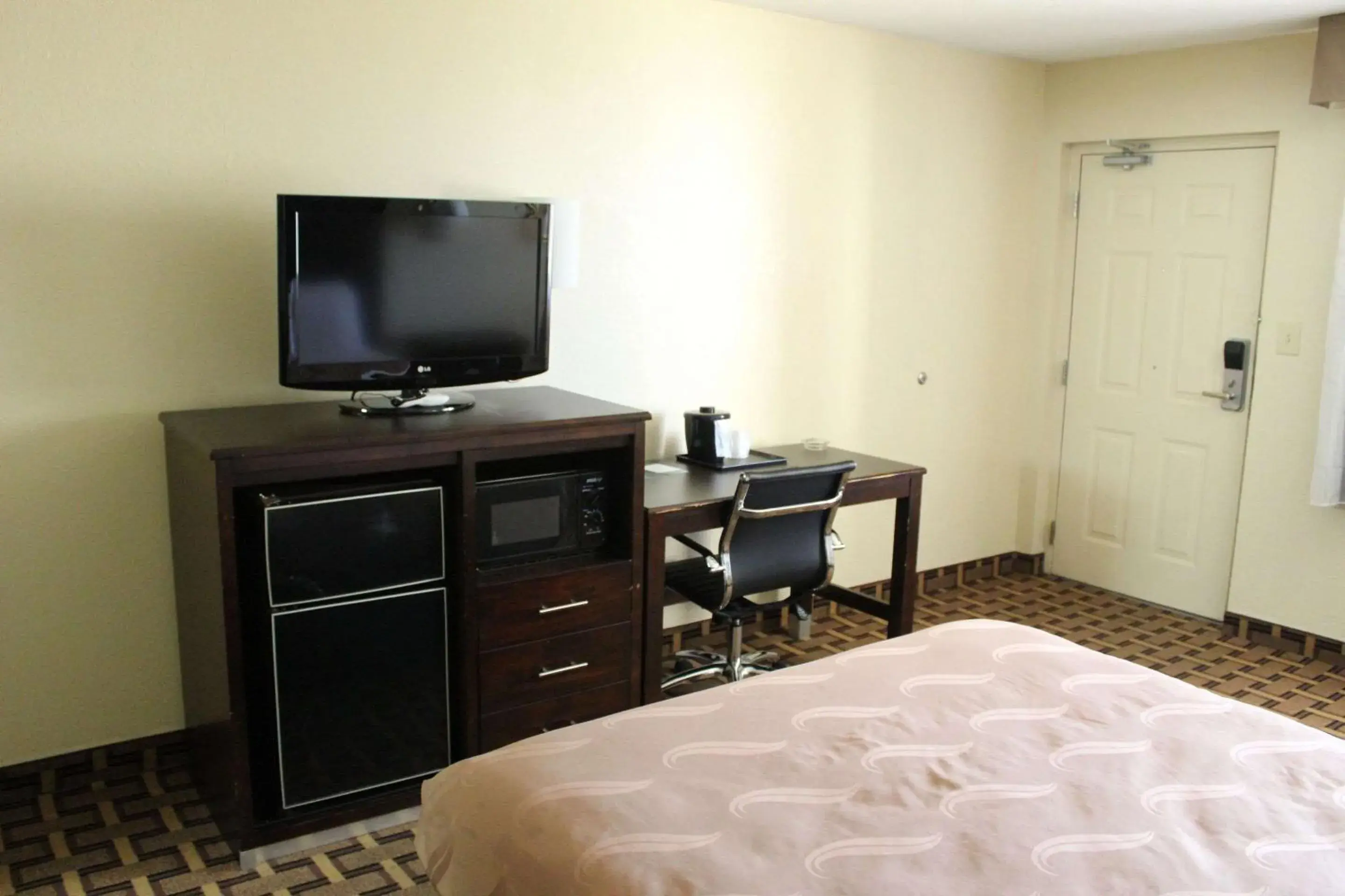 Bedroom, Bed in Quality Inn Conway - Greenbrier Bedroom, Bed in Quality Inn Conway - Greenbrier