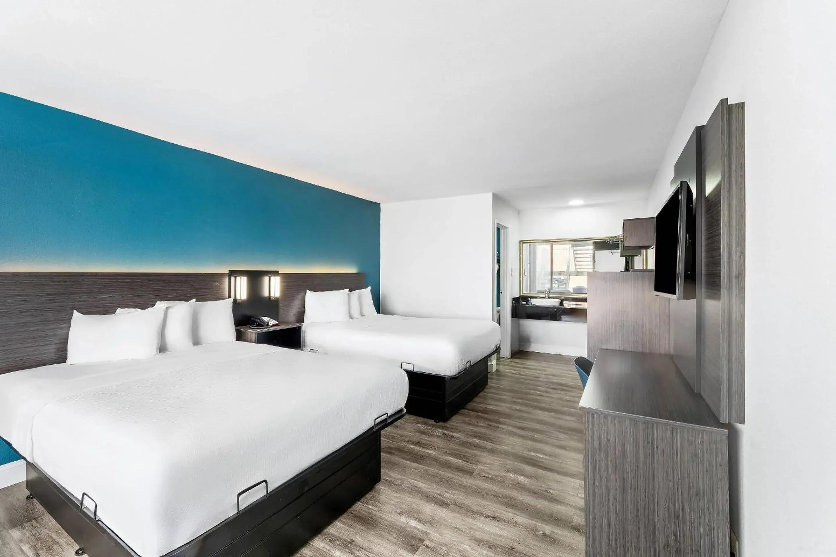 Bedroom, Bed in Rodeway Inn West Memphis Bedroom, Bed in Rodeway Inn West Memphis