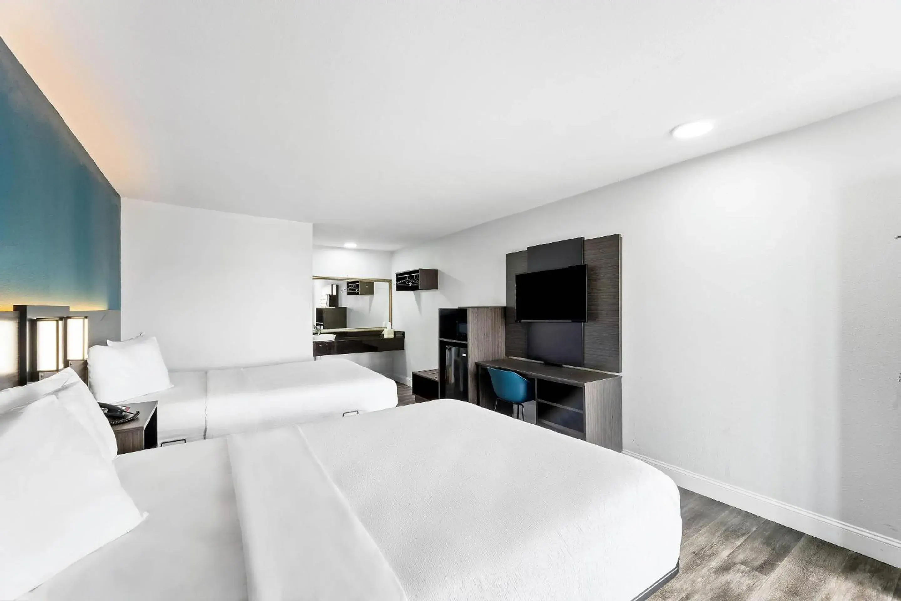 Bedroom, Bed in Rodeway Inn West Memphis Bedroom, Bed in Rodeway Inn West Memphis