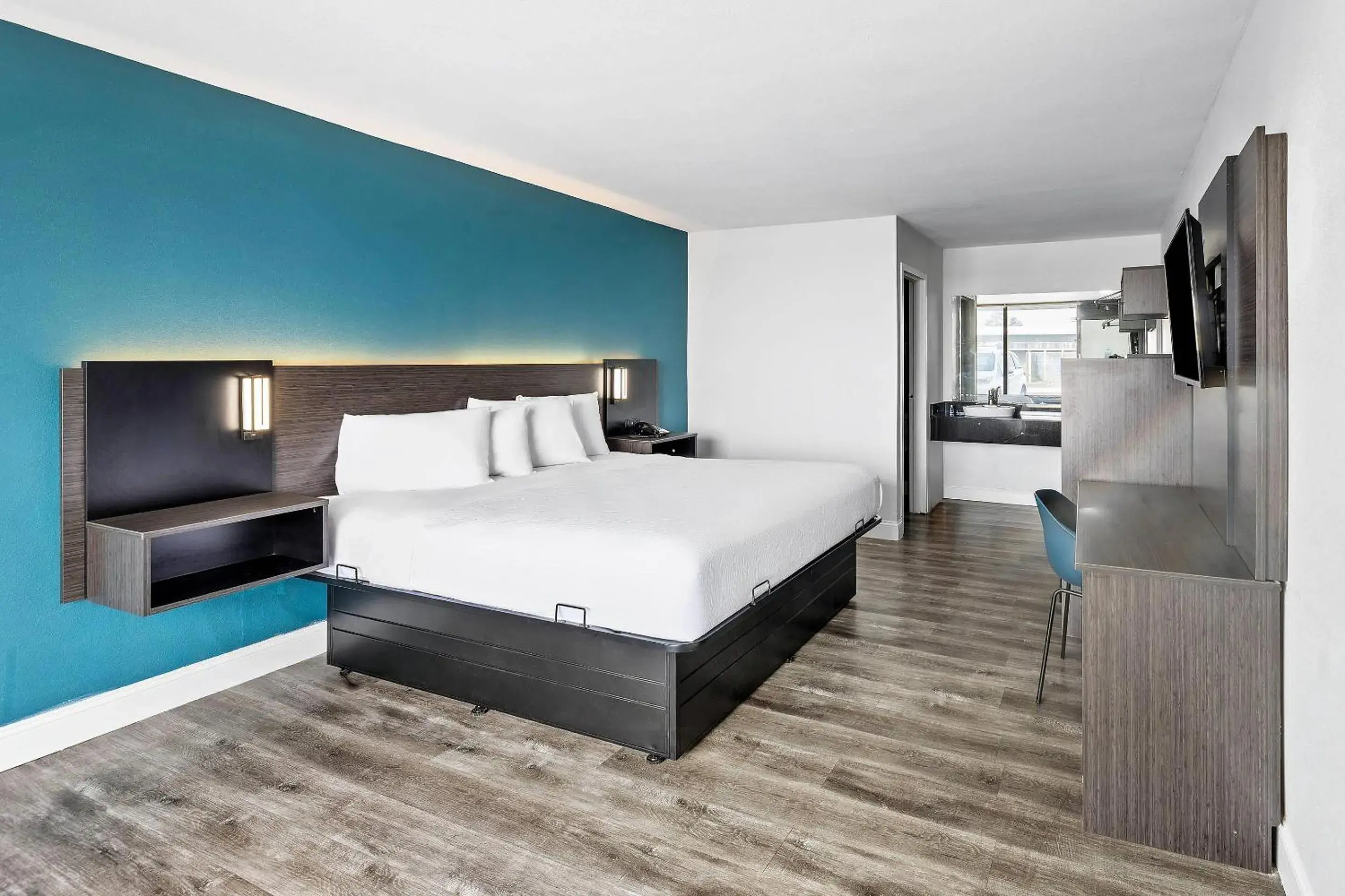 Bedroom, Bed in Rodeway Inn West Memphis Bedroom, Bed in Rodeway Inn West Memphis