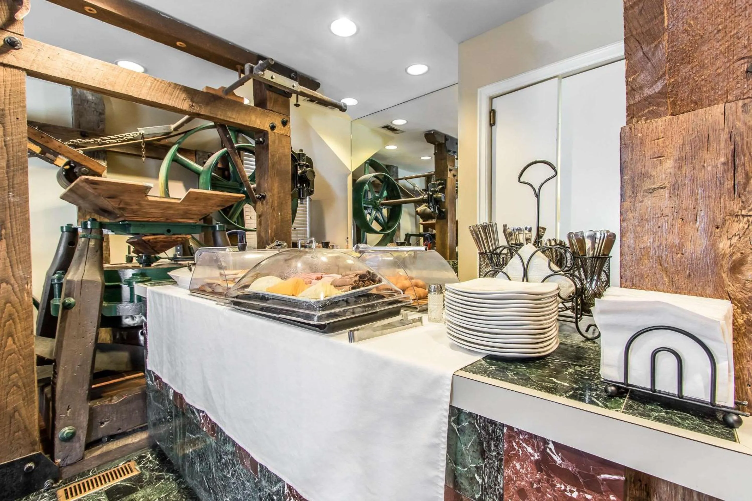 Breakfast in Inn at the Mill, an Ascend Collection Hotel