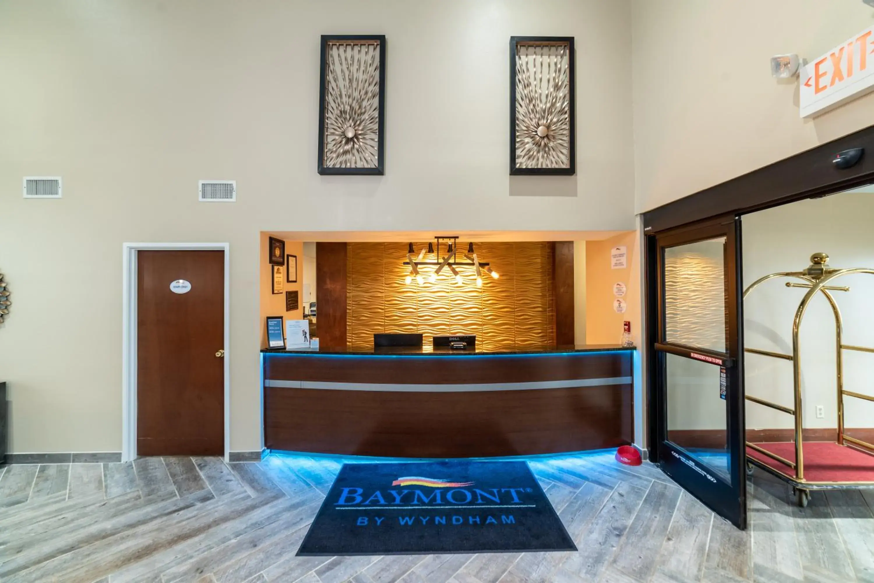 Lobby or reception in Baymont by Wyndham Caddo Valley/Arkadelphia Lobby or reception in Baymont by Wyndham Caddo Valley/Arkadelphia