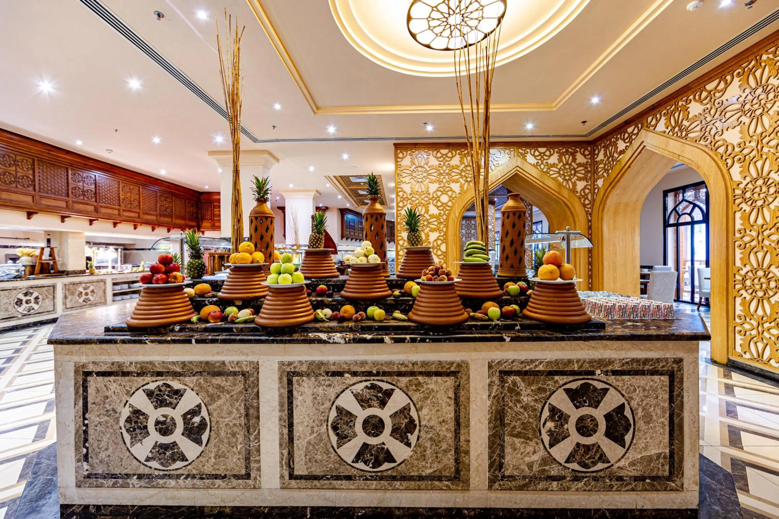 Restaurant/places to eat in Grand Palace - Couples only 18 years plus