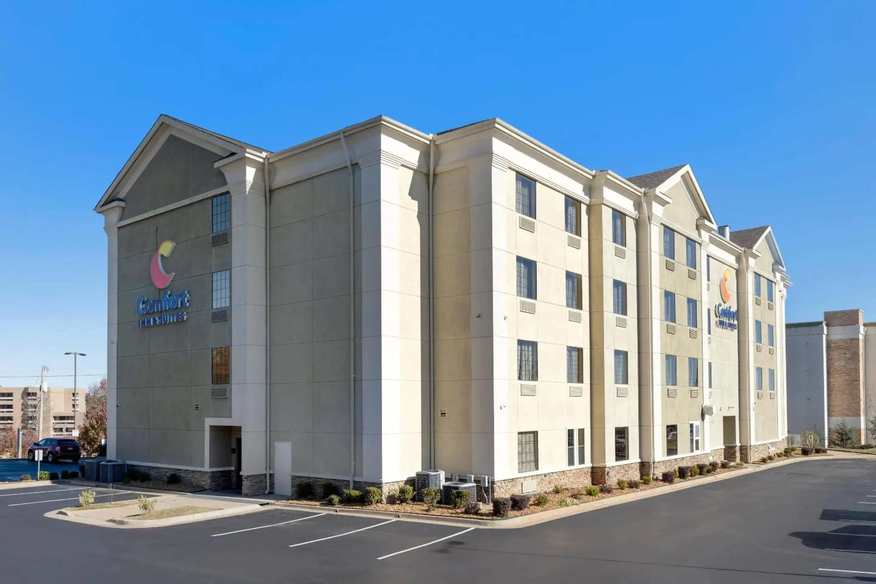 Property building in Comfort Inn & Suites North Little Rock McCain Mall Property building in Comfort Inn & Suites North Little Rock McCain Mall
