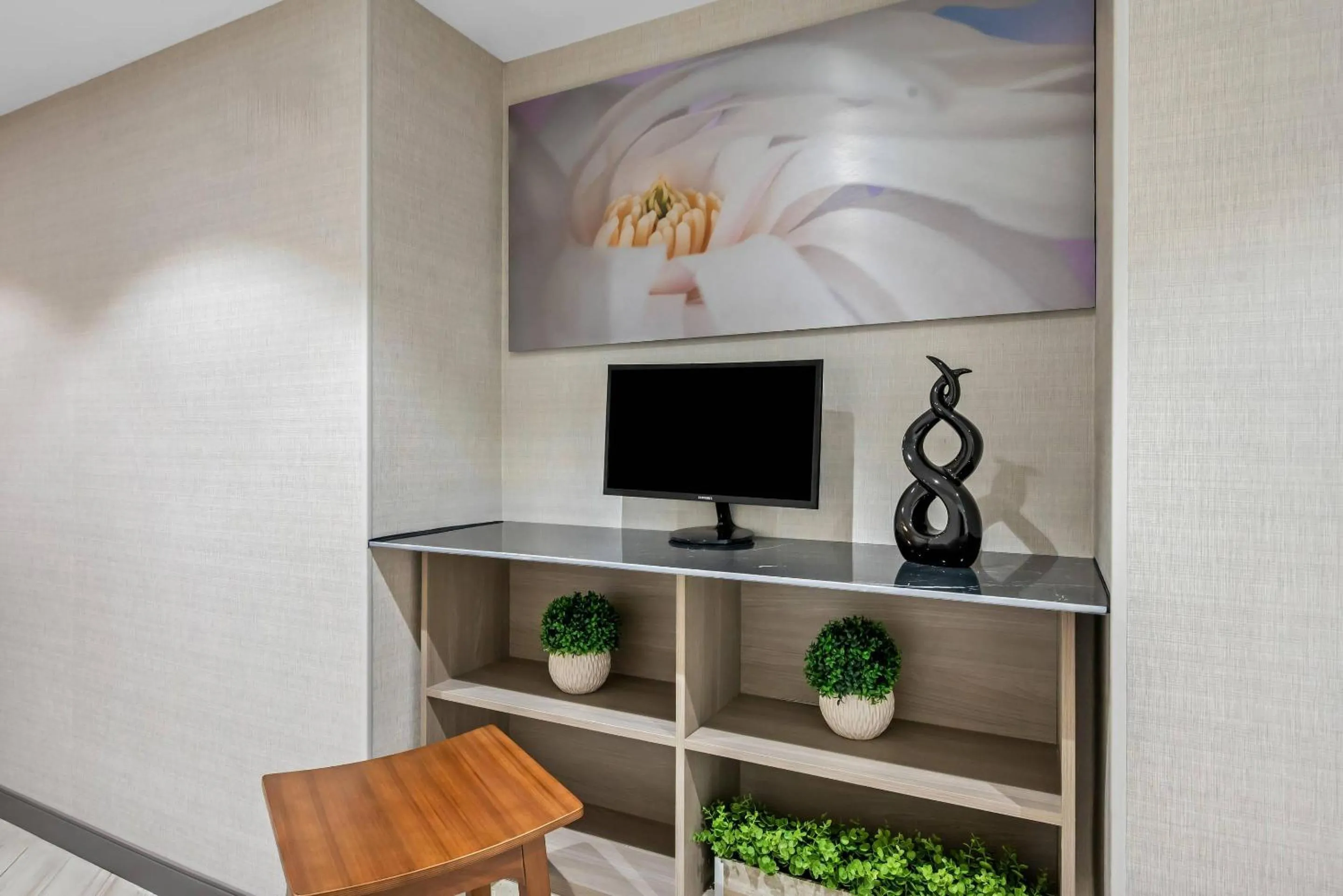 Business facilities in Comfort Suites Conway