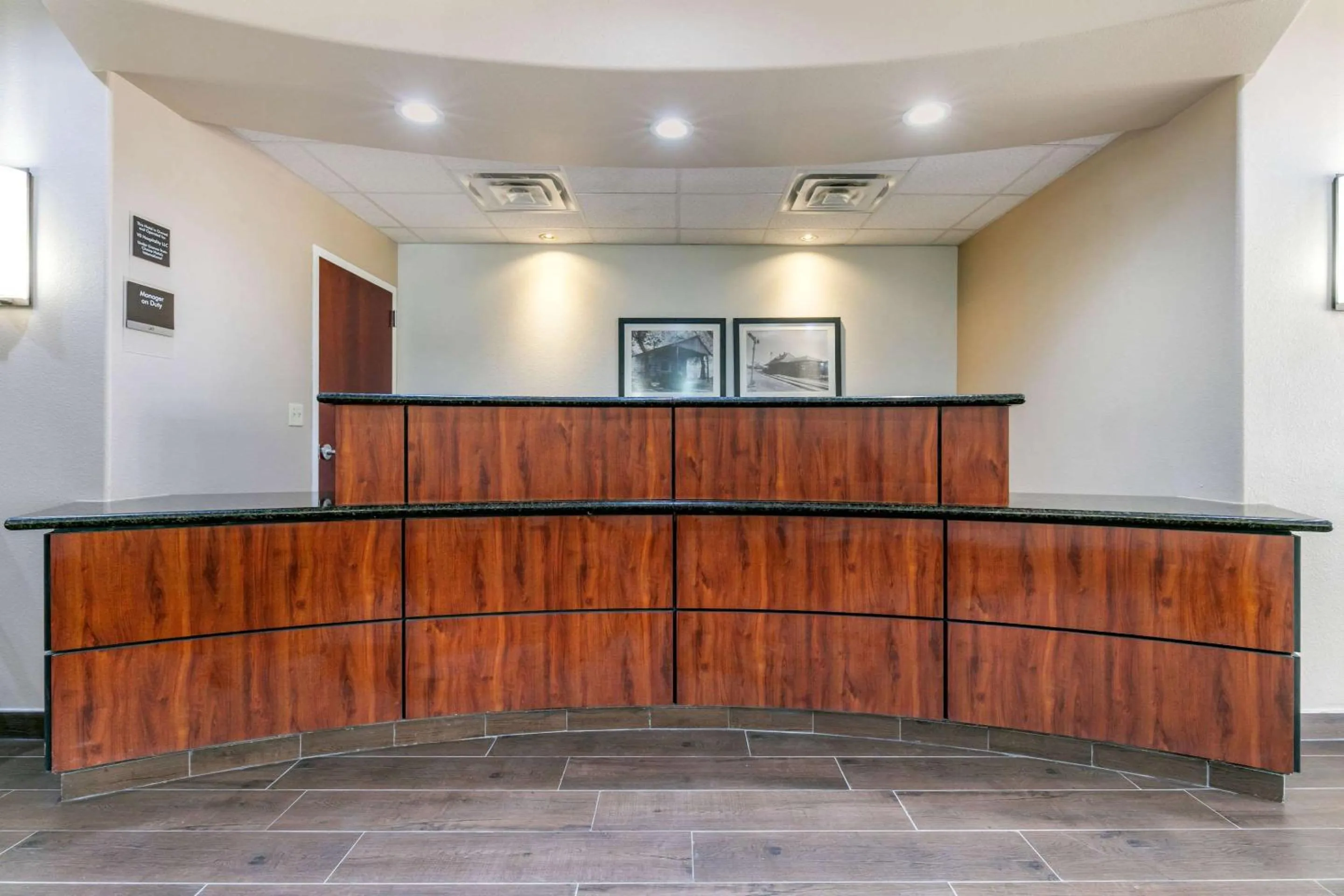 Lobby or reception in Comfort Inn & Suites Van Buren - Fort Smith