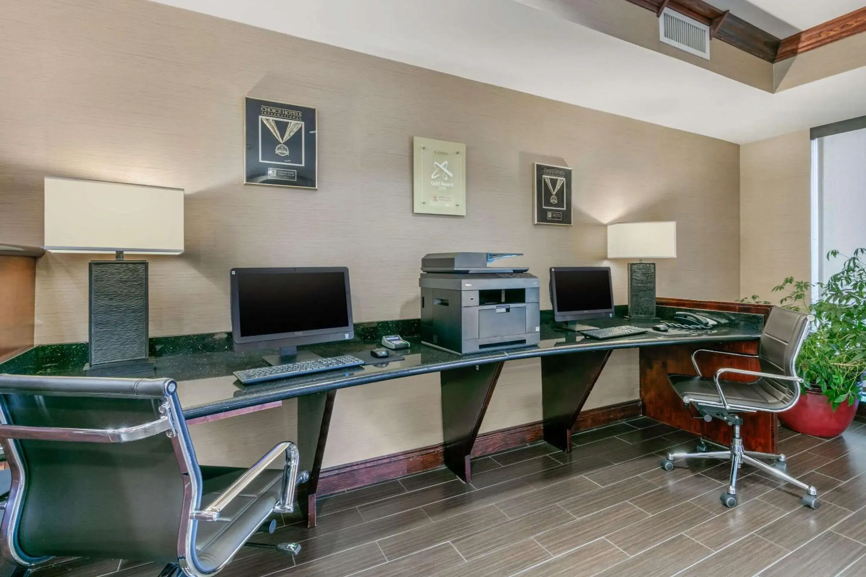 Fitness centre/facilities in Comfort Suites Fitness centre/facilities in Comfort Suites