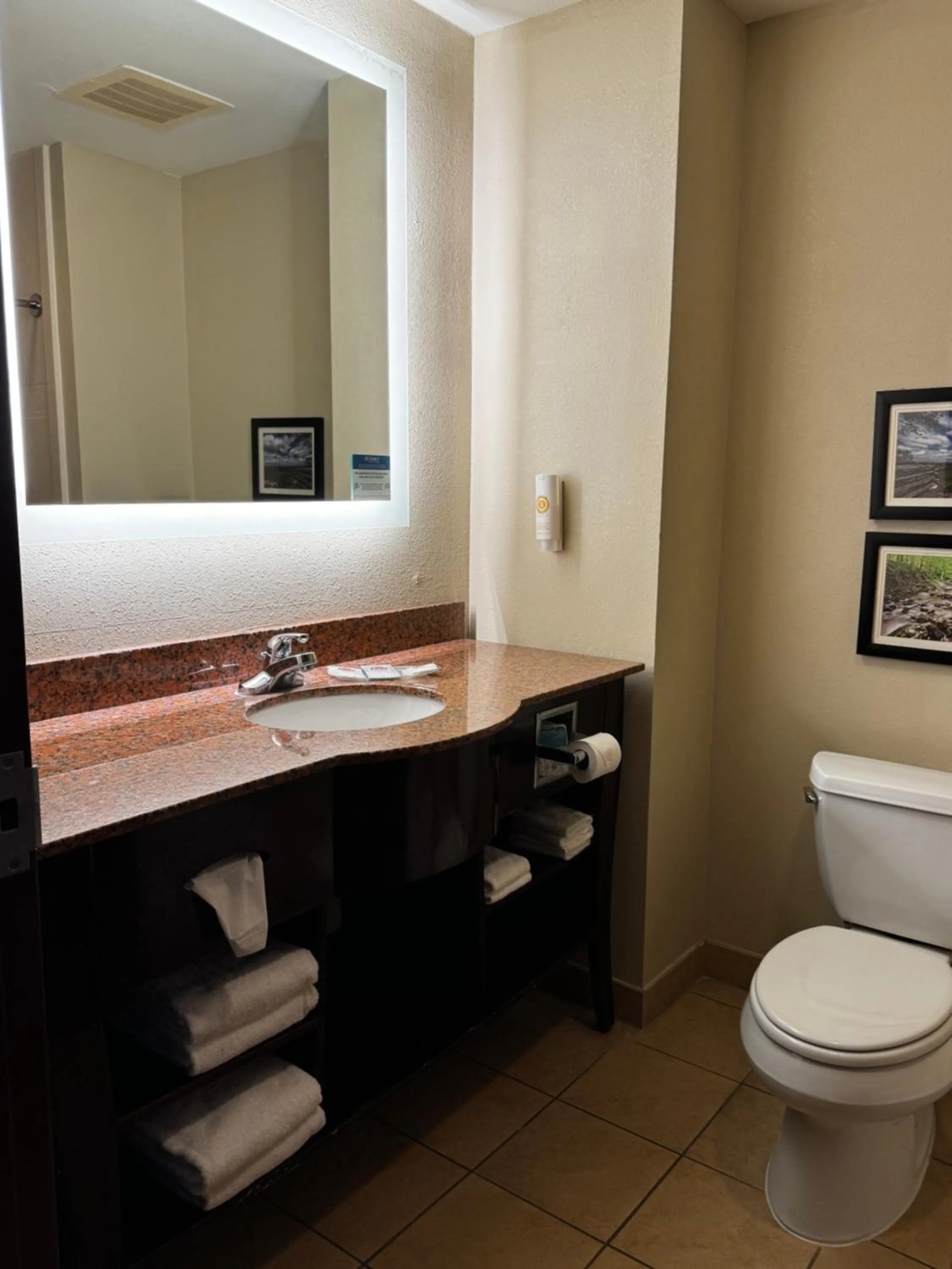 Comfort Suites Forrest City