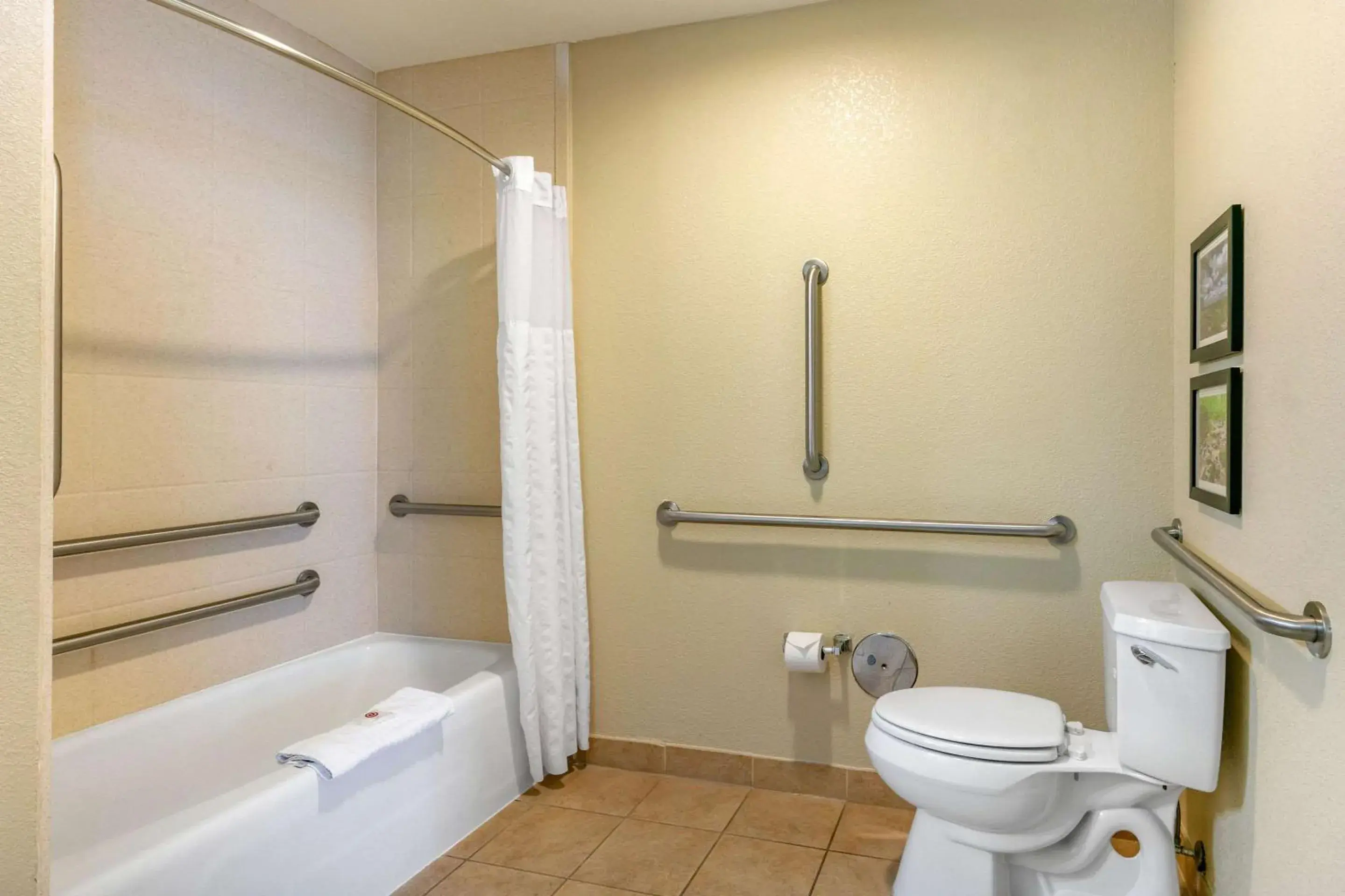 Bedroom in Comfort Suites Bedroom in Comfort Suites