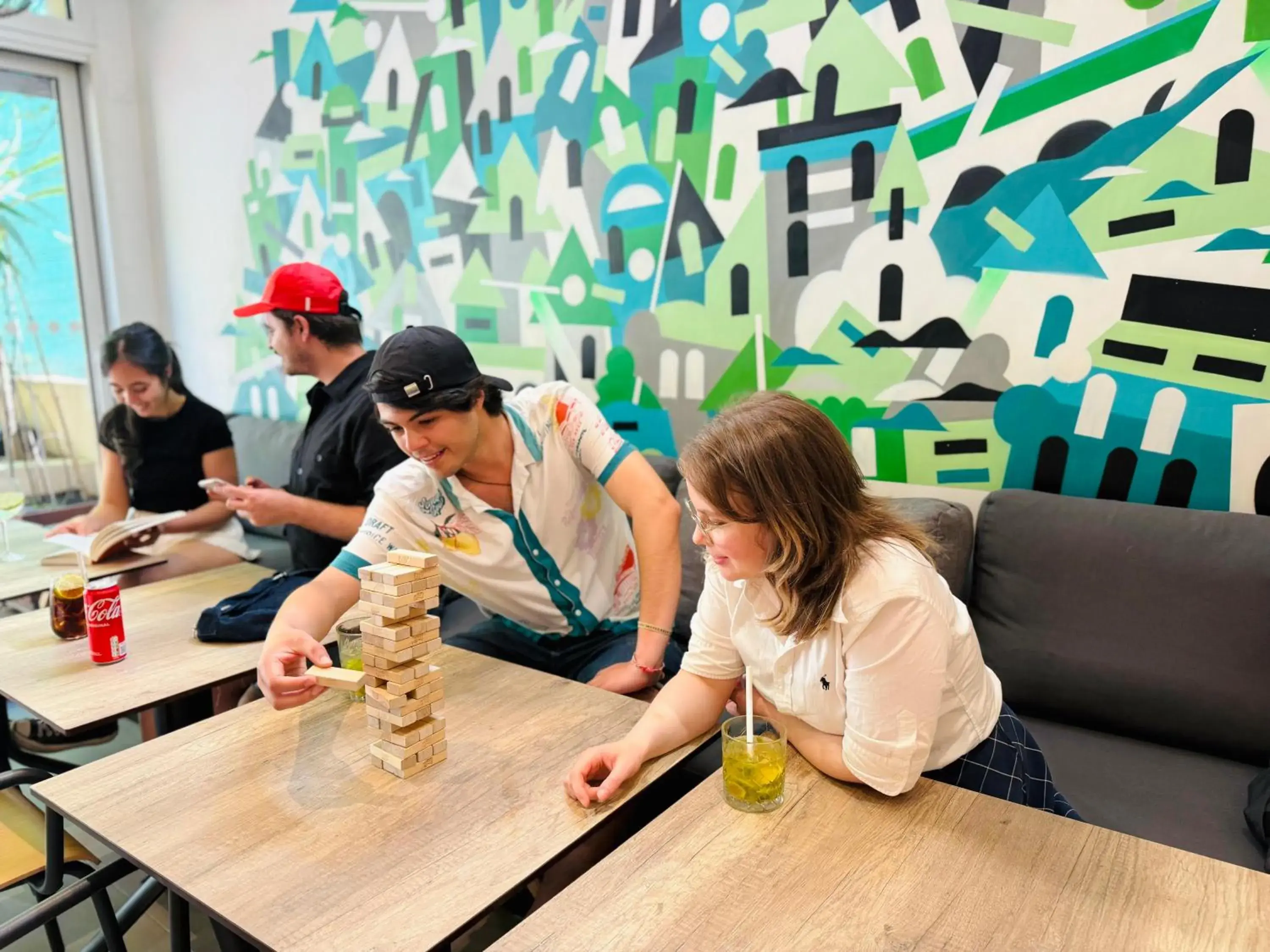 Restaurant/places to eat in The People - Paris Bercy Restaurant/places to eat in The People - Paris Bercy