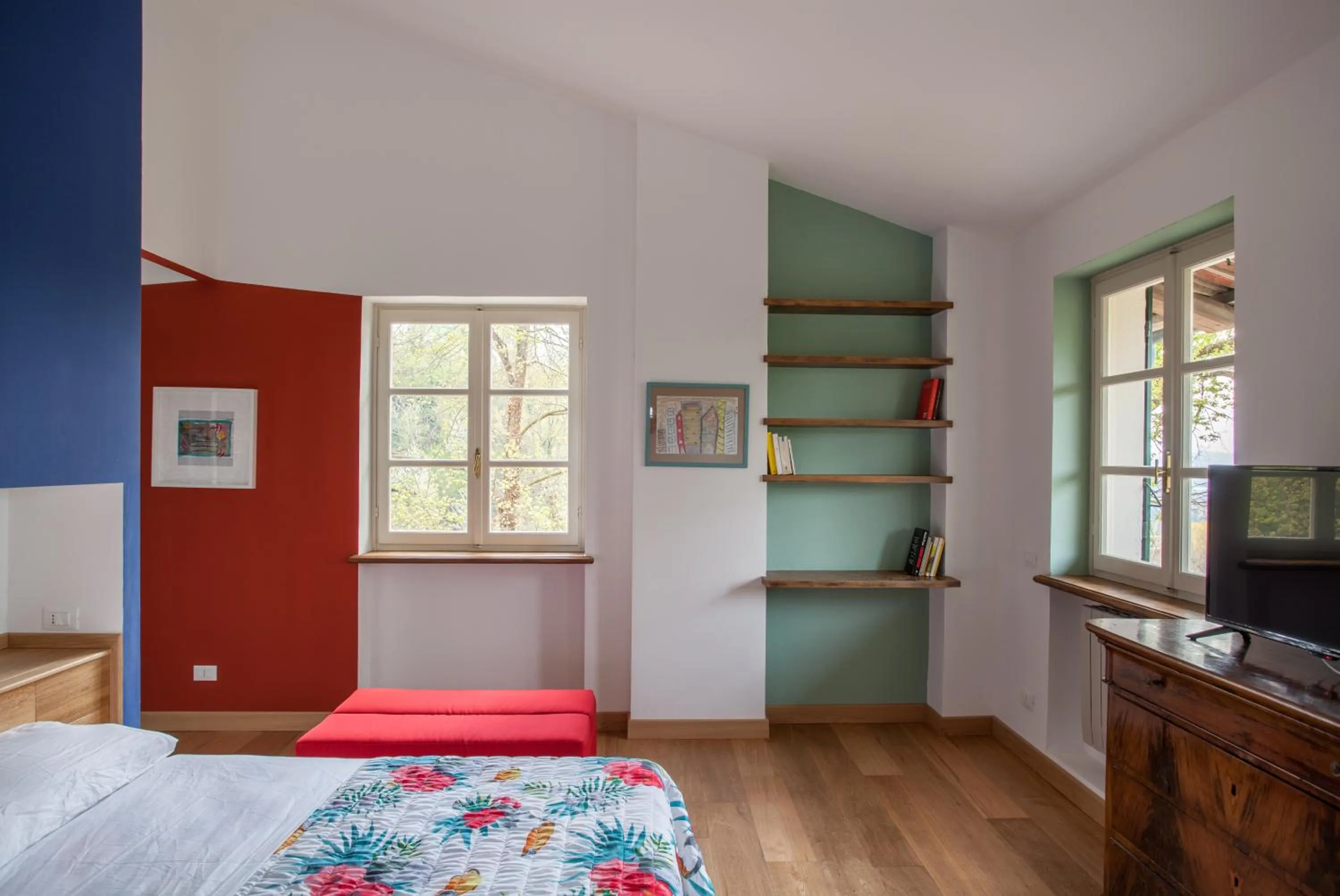 Photo of the whole room in AMERICA NEI BOSCHI B&B