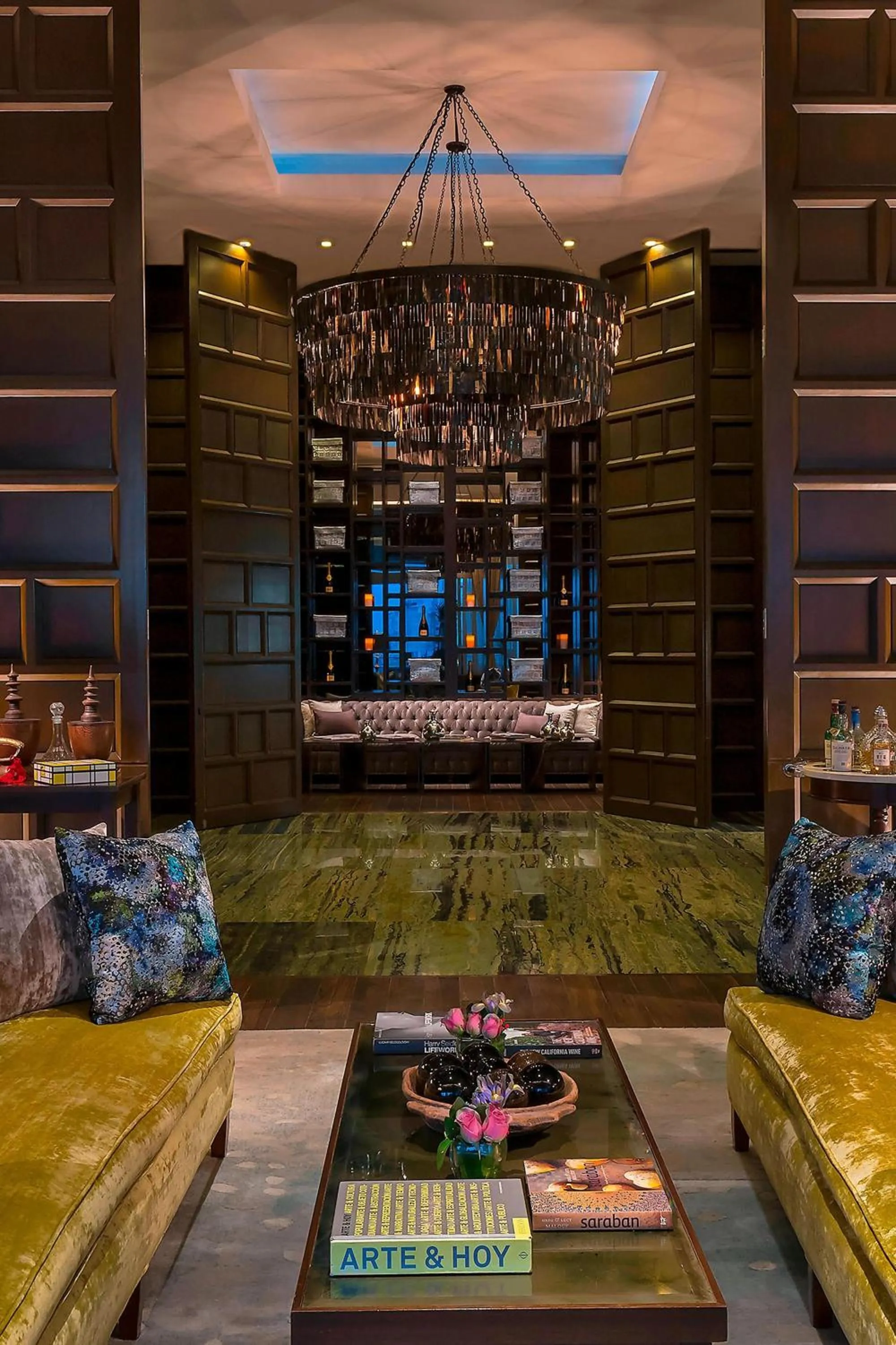 Lounge or bar in The St. Regis Mexico City