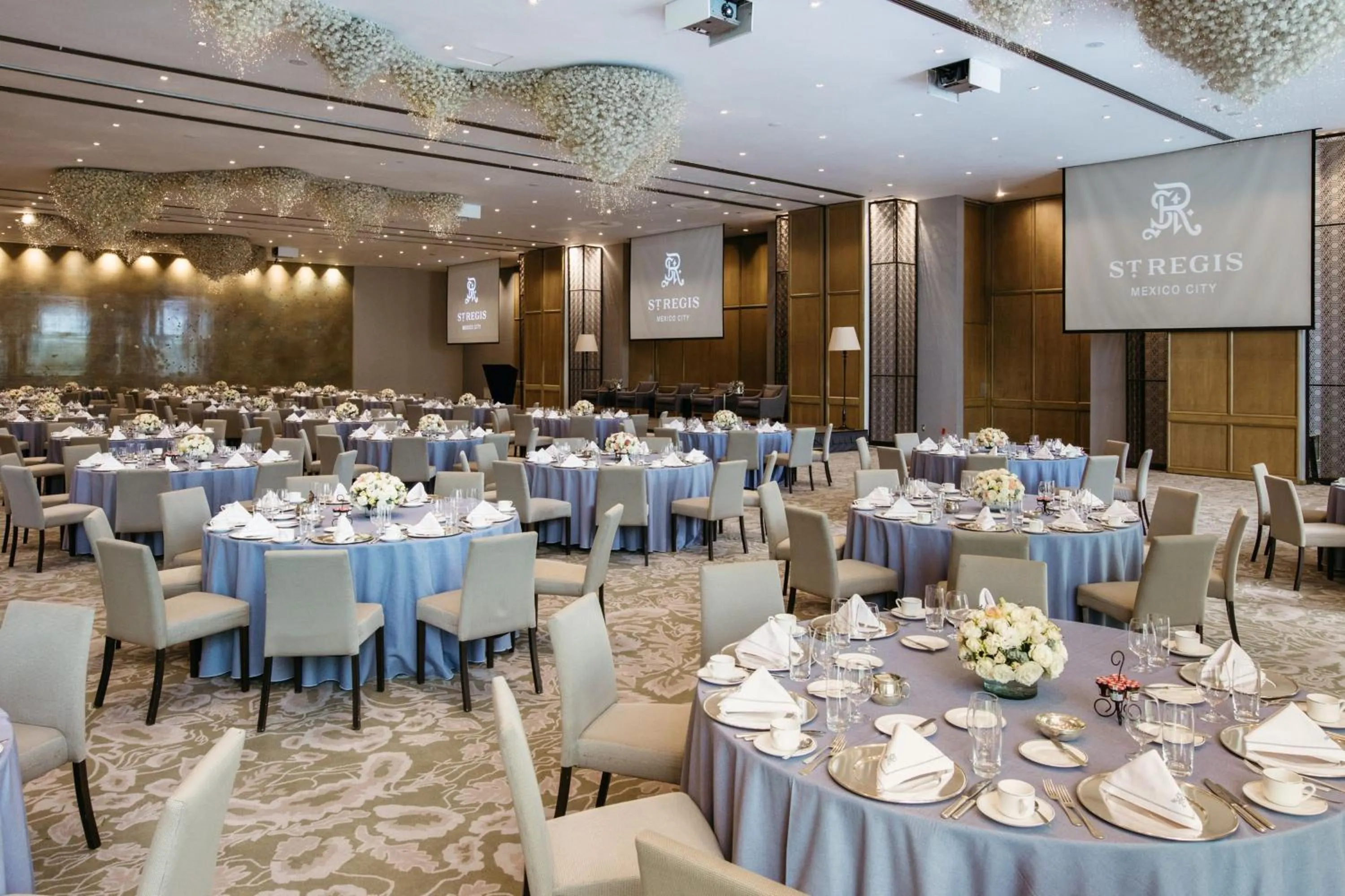 Meeting/conference room in The St. Regis Mexico City