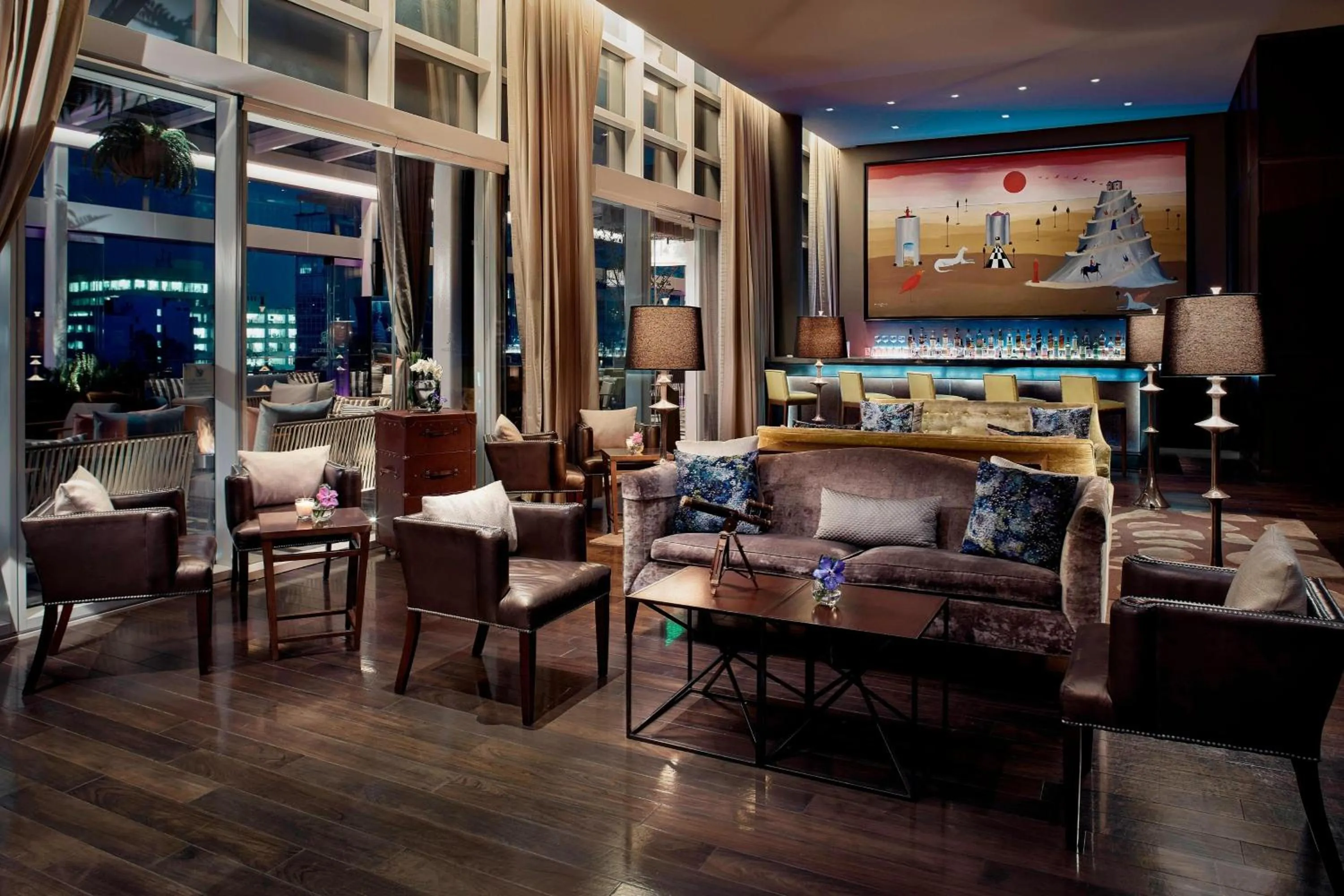 Lounge or bar in The St. Regis Mexico City