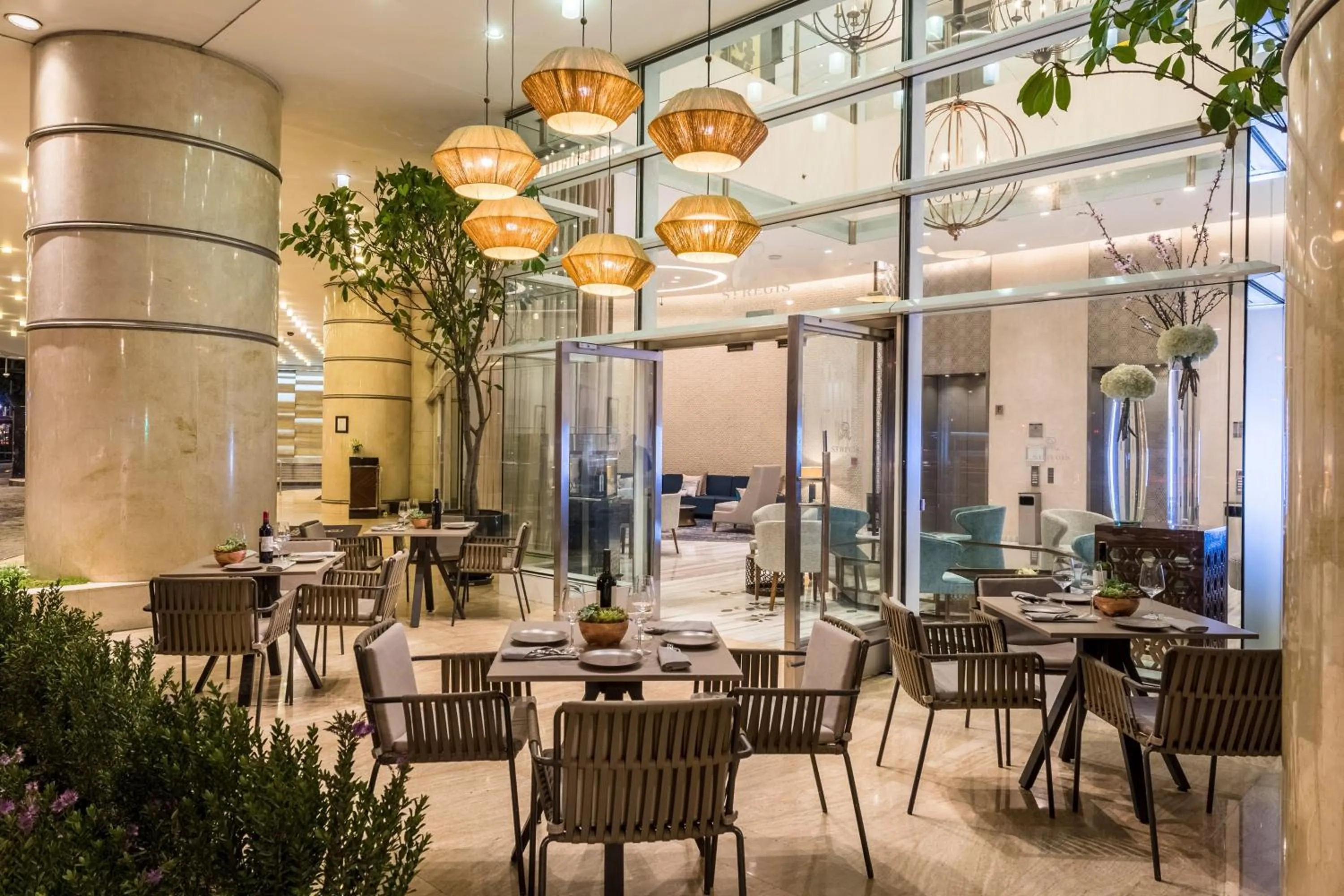 Restaurant/places to eat in The St. Regis Mexico City