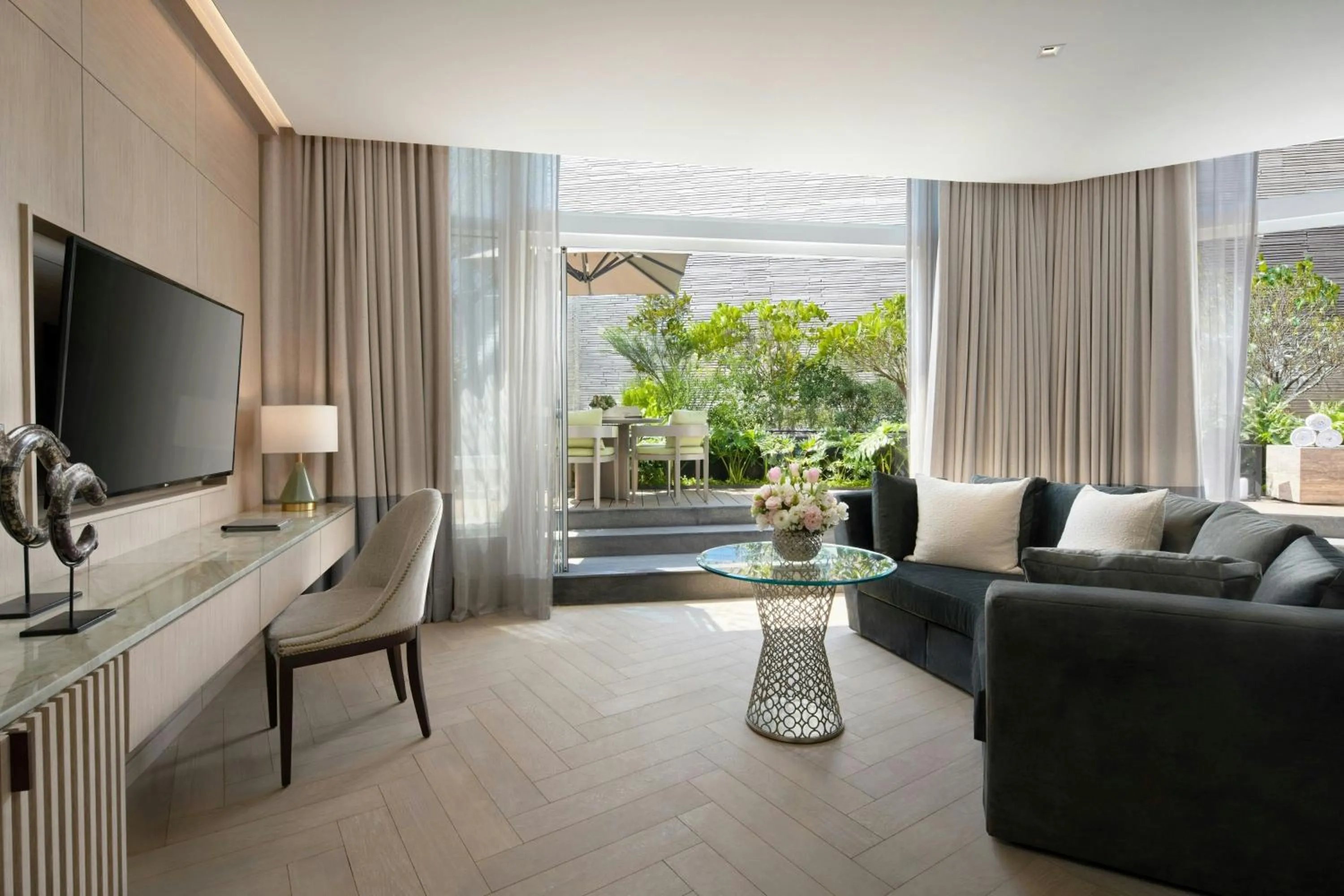 Photo of the whole room in The St. Regis Mexico City