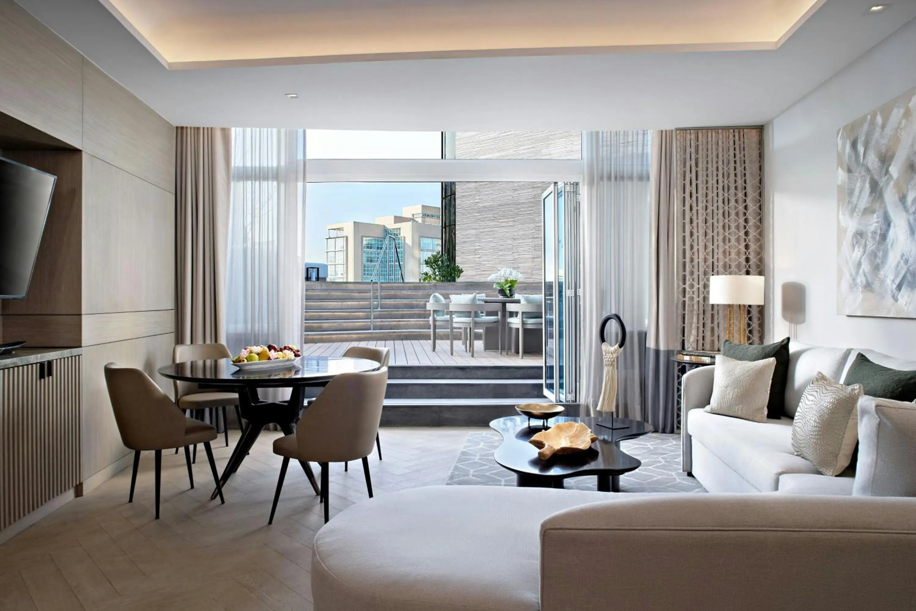 Photo of the whole room in The St. Regis Mexico City