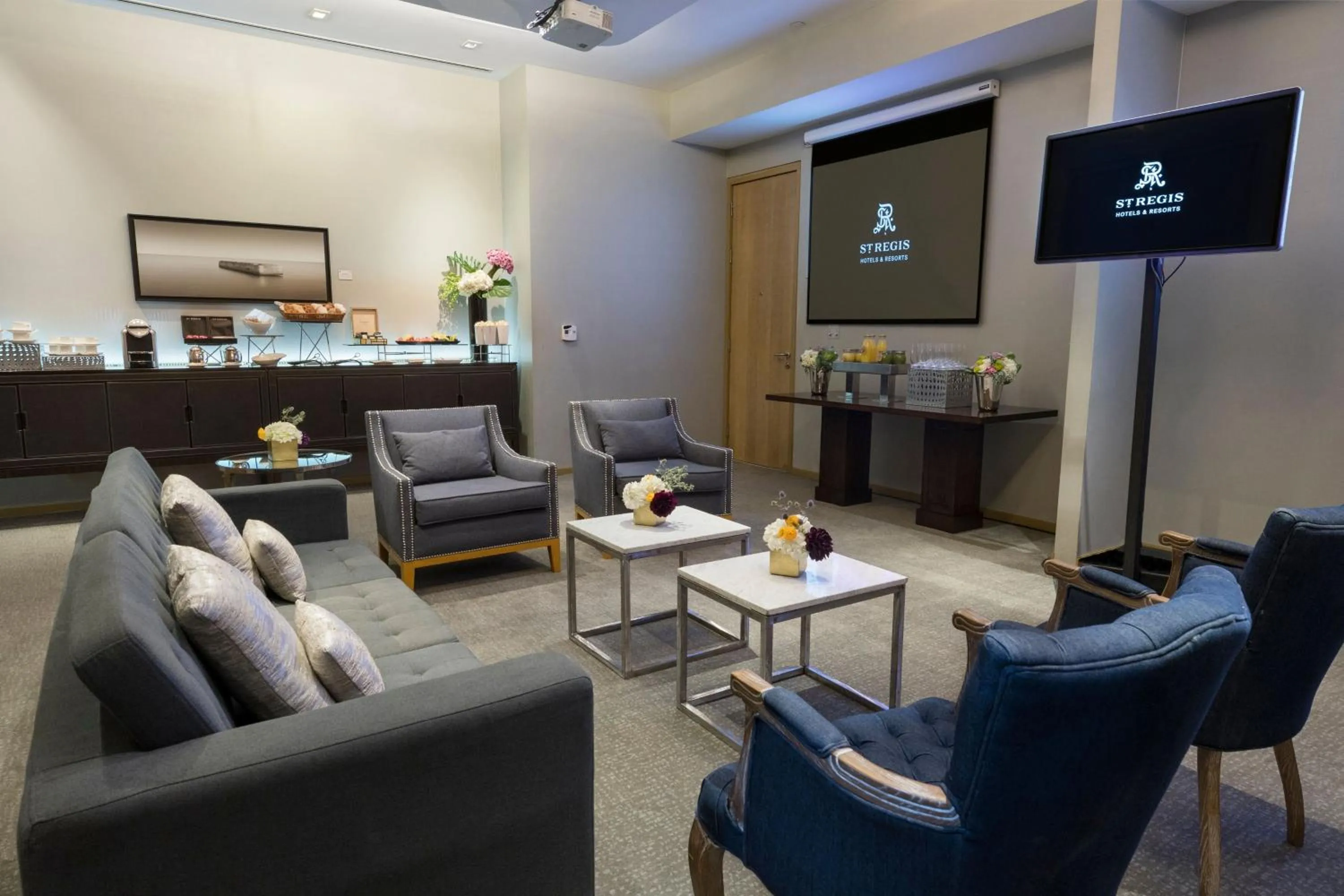 Meeting/conference room in The St. Regis Mexico City