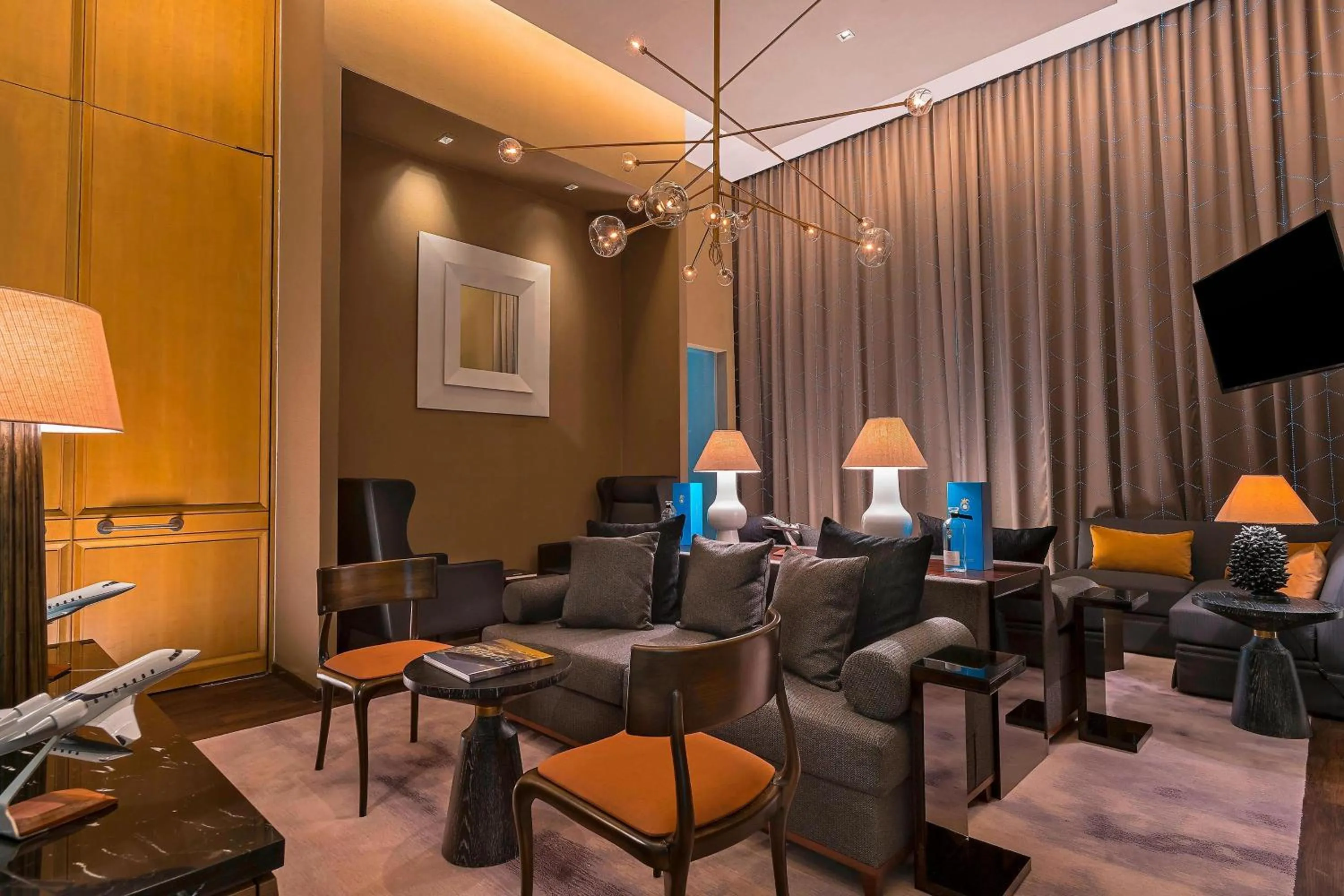 Lounge or bar in The St. Regis Mexico City