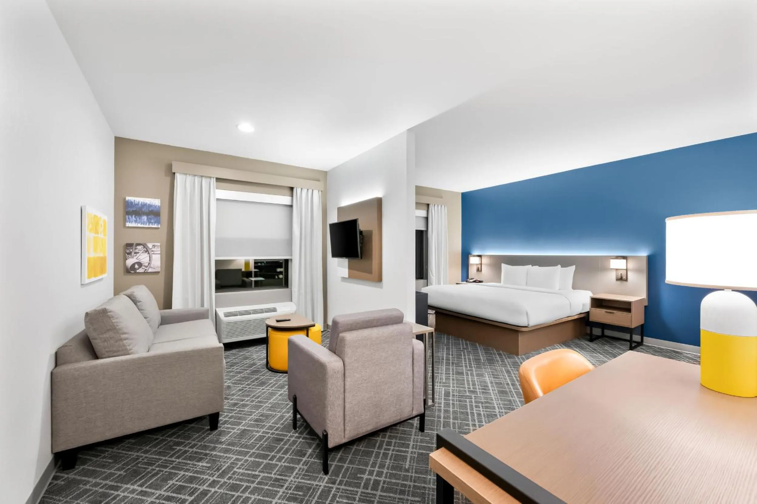 Bed in Comfort Inn & Suites Fort Smith I-540