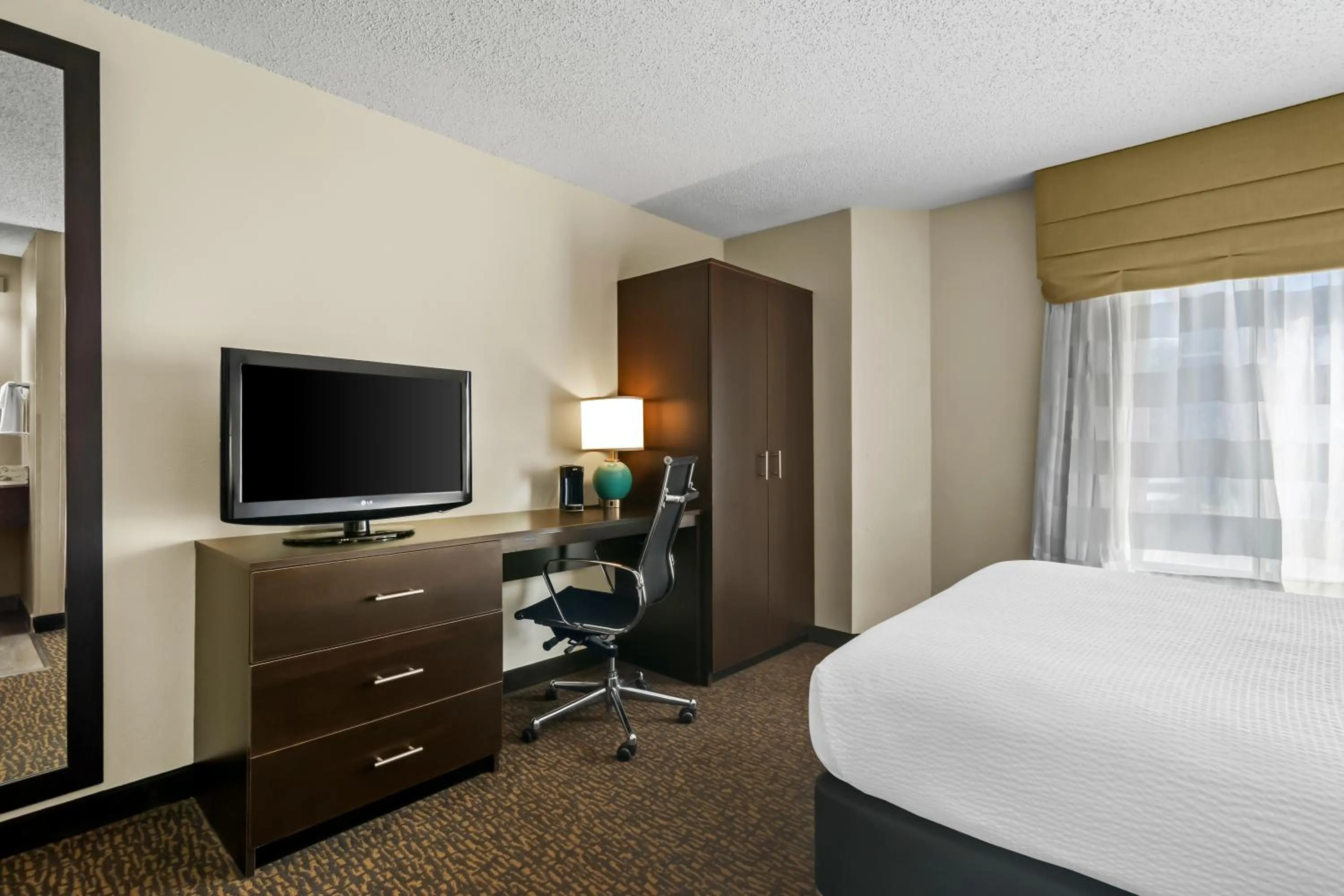 Bed in Sleep Inn Fayetteville North