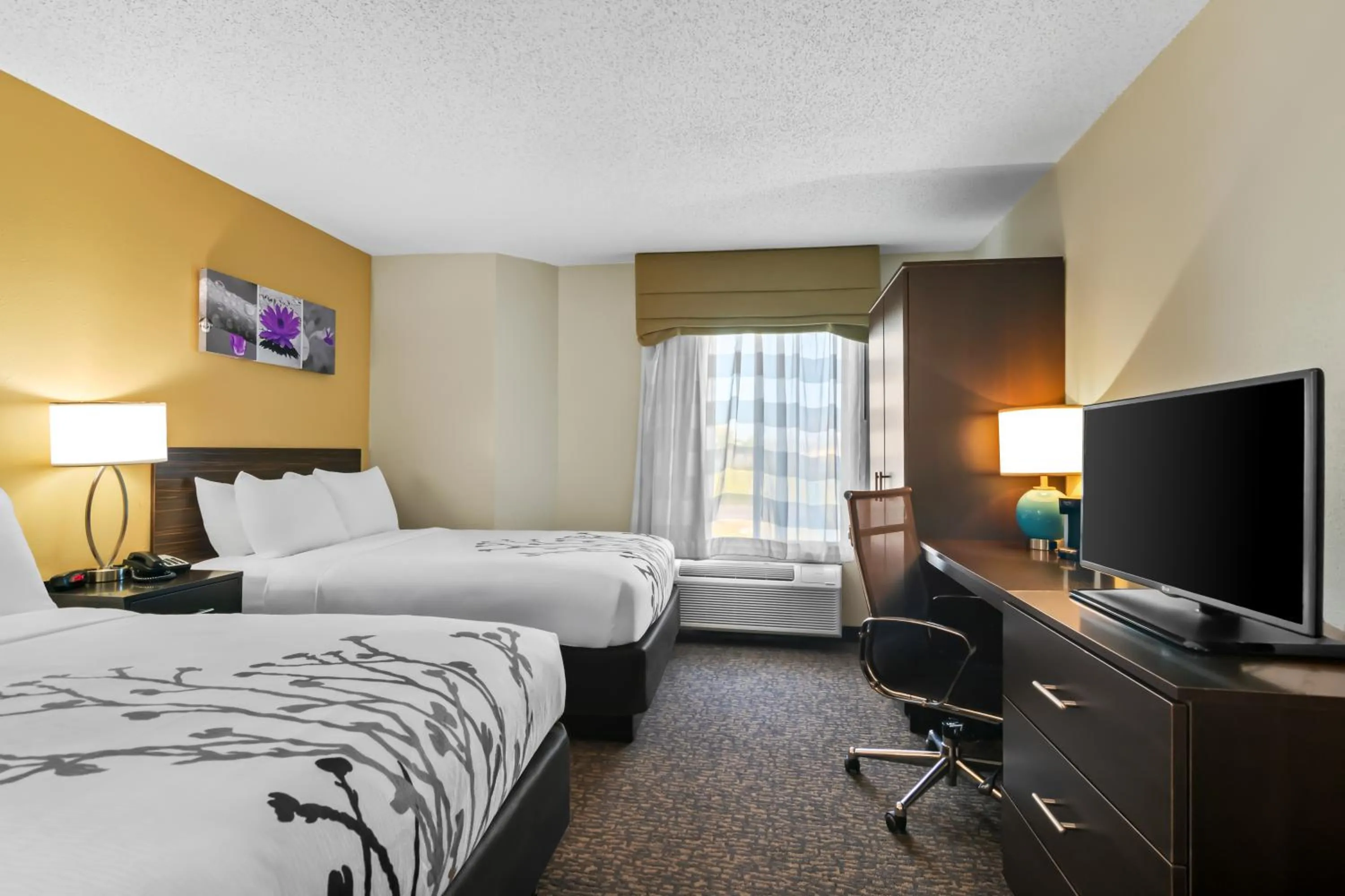 Bed in Sleep Inn Fayetteville North