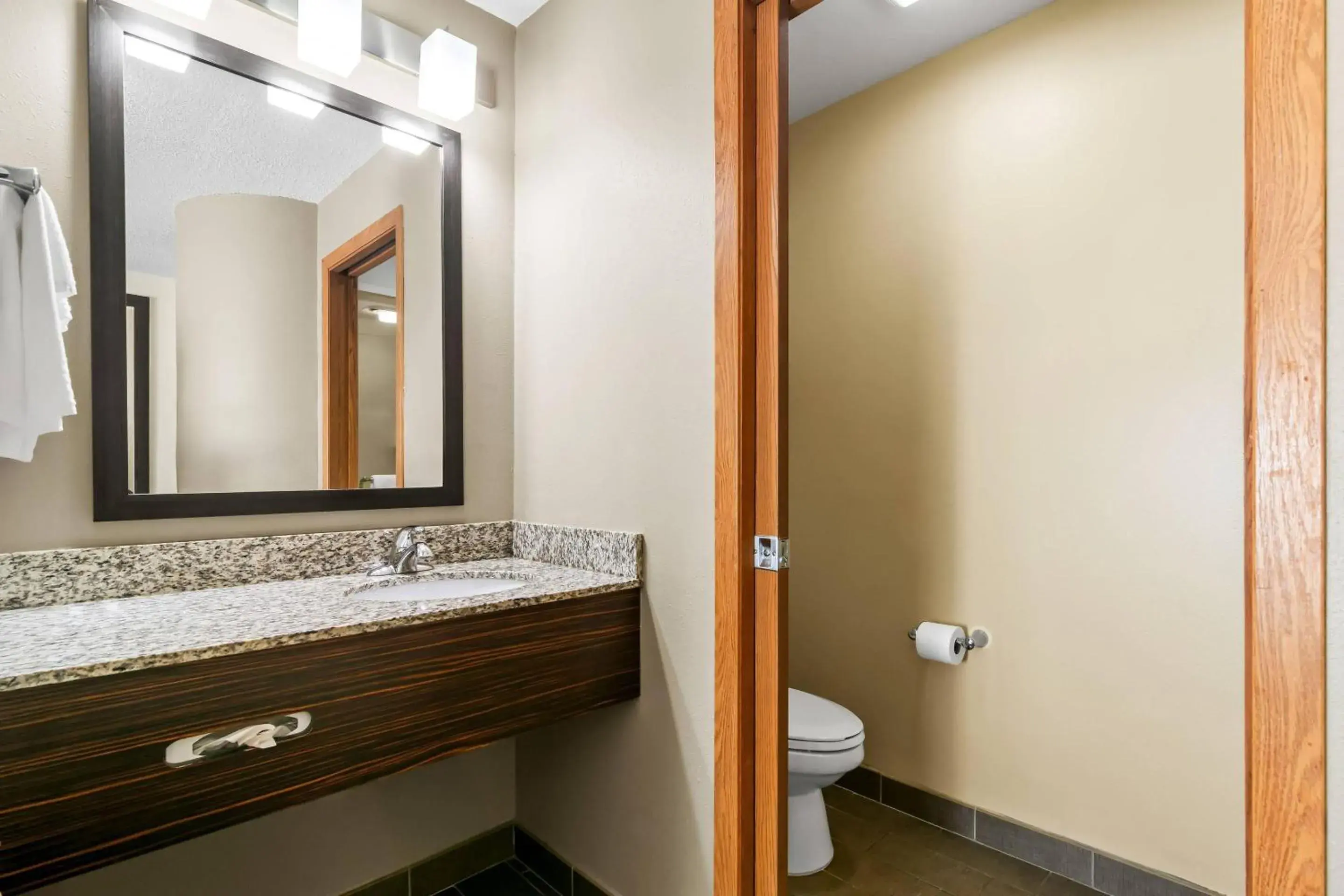 Bedroom in Sleep Inn Fayetteville North Bedroom in Sleep Inn Fayetteville North