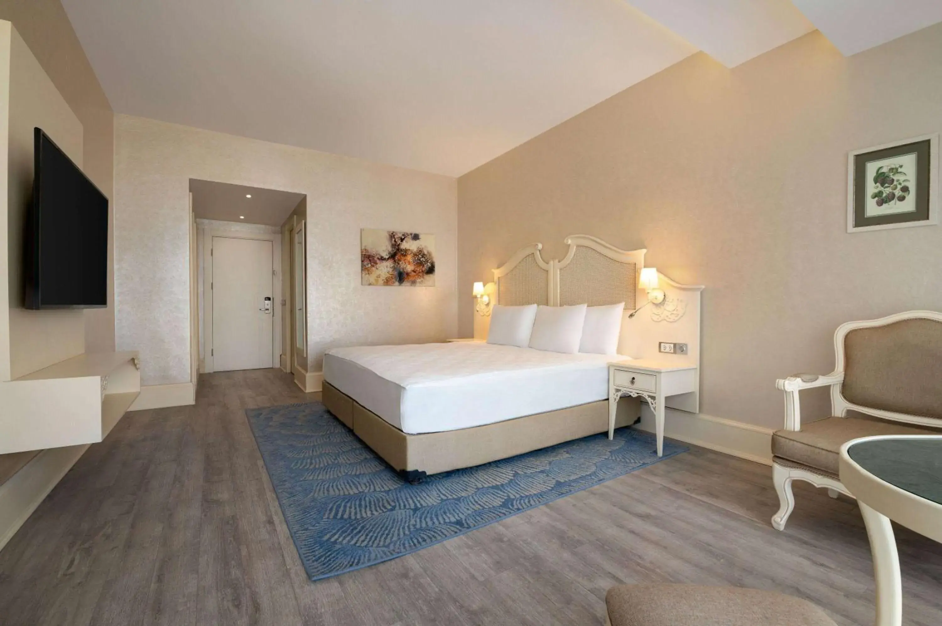 Photo of the whole room, Bed in Dolce by Wyndham Cesme Alacati Photo of the whole room, Bed in Dolce by Wyndham Cesme Alacati