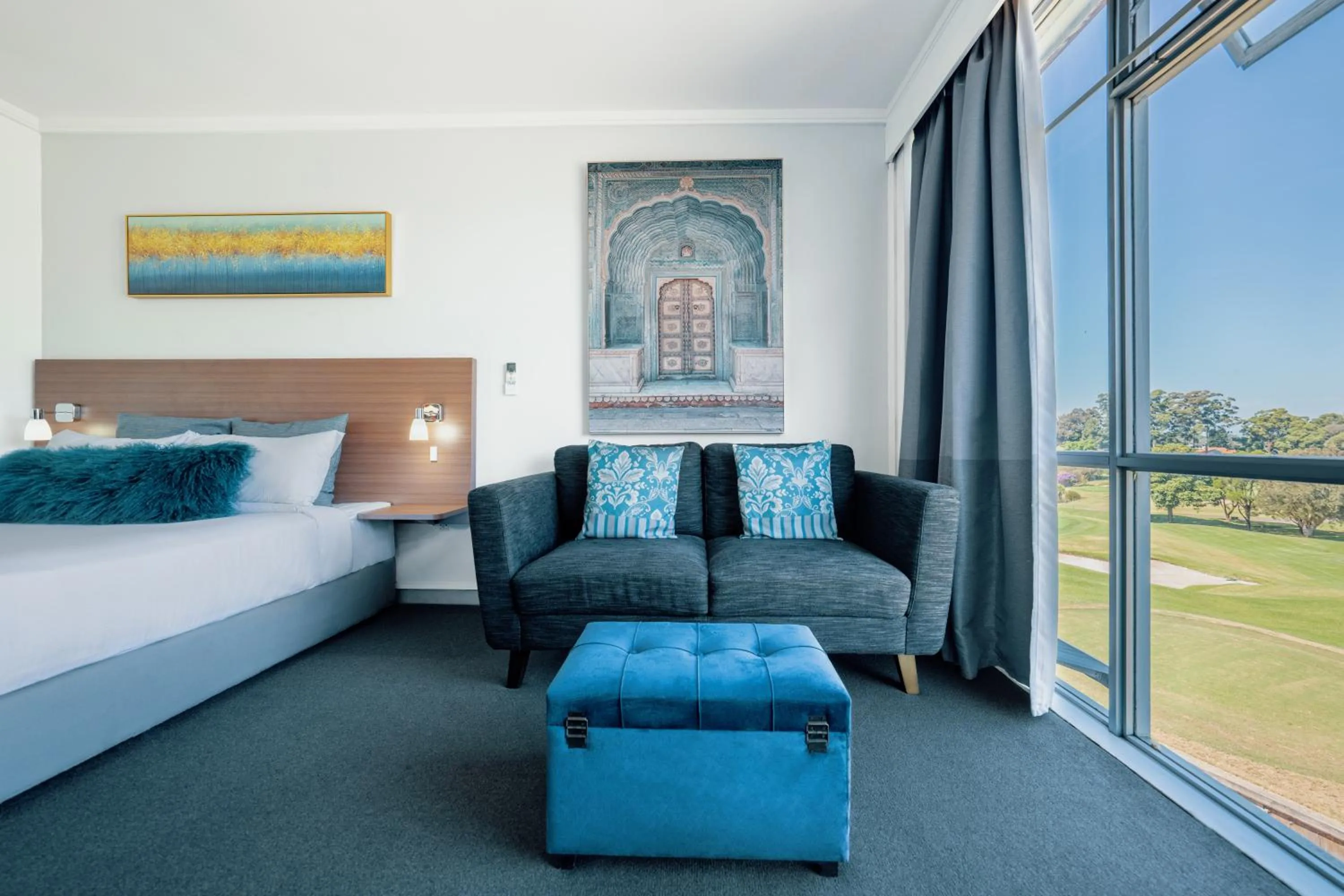 Bed in The Select Inn Ryde