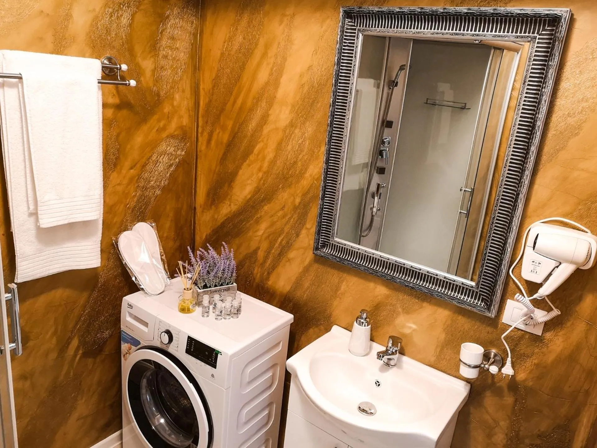 YNS Apartaments
