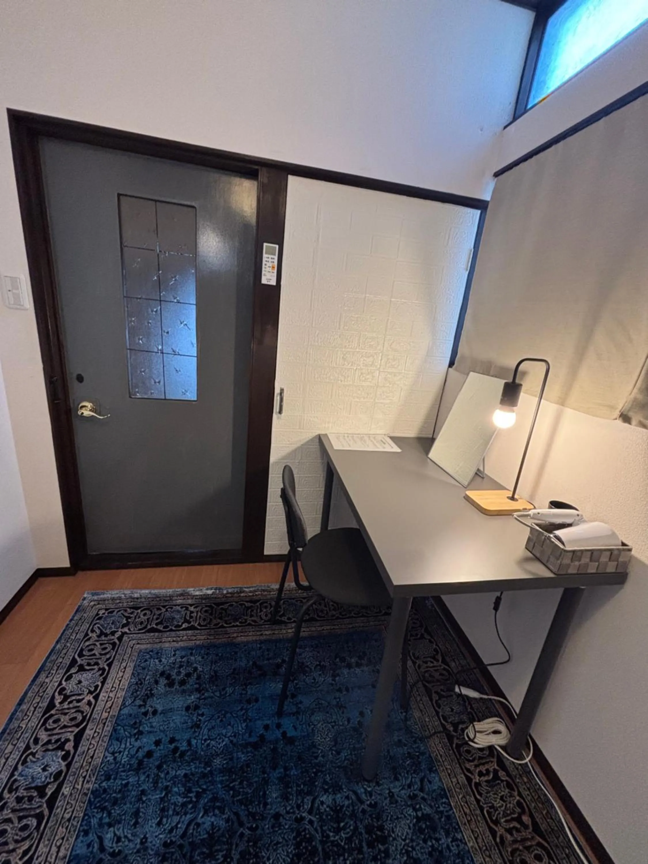 Photo of the whole room in 777 Takamatsu Guest House