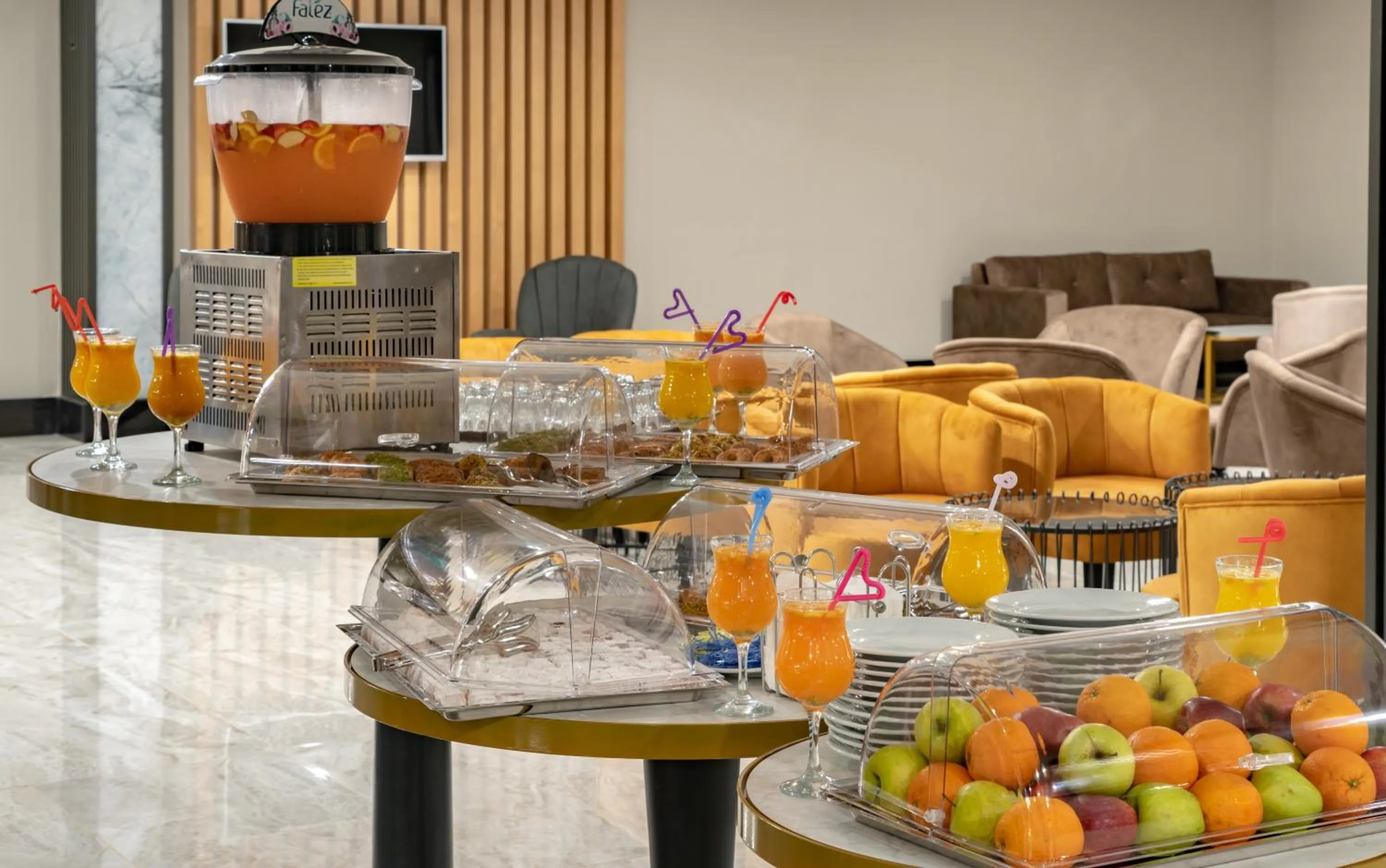 Food and drinks in Master Family Club