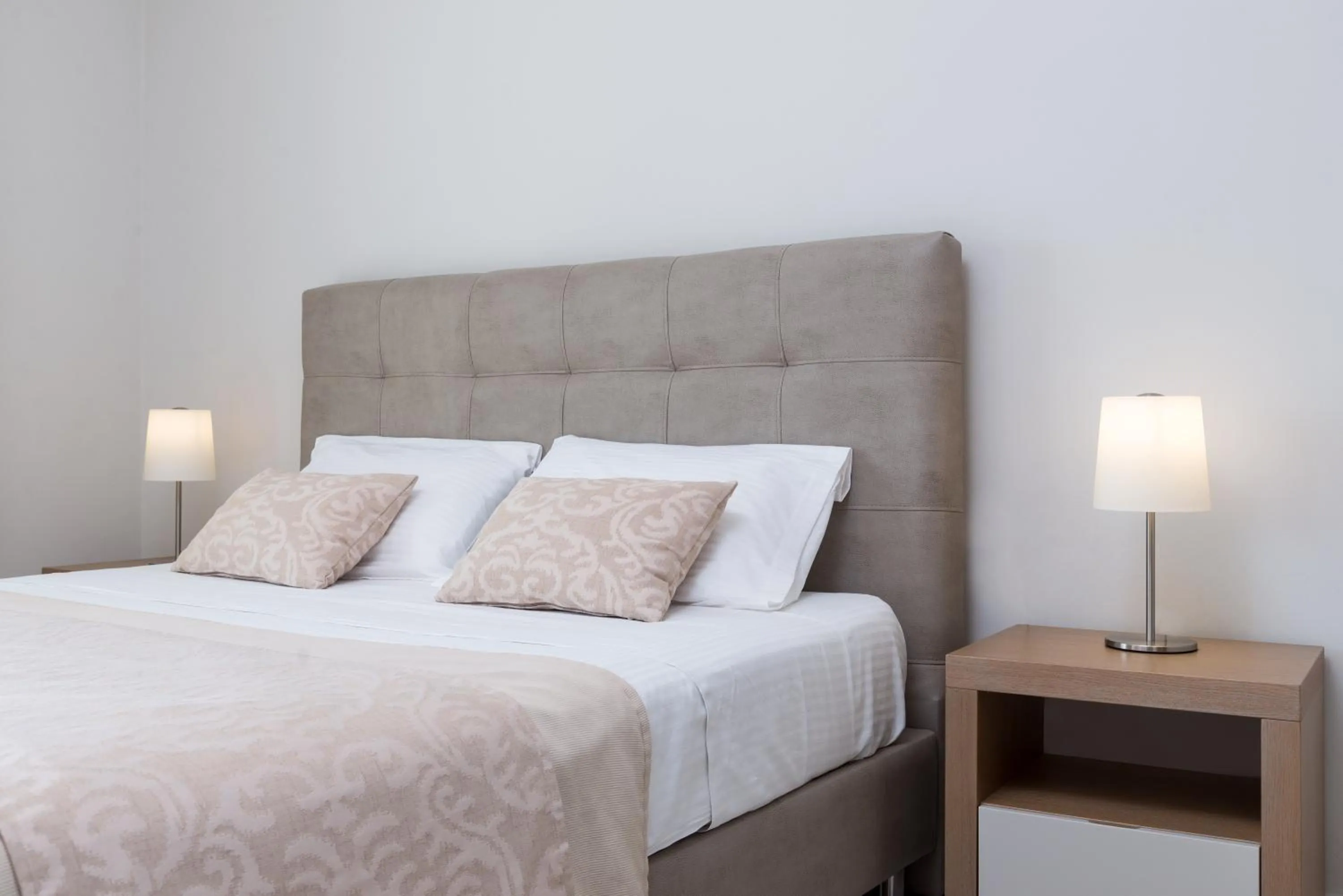 Bed in Mamfredas Luxury Resort