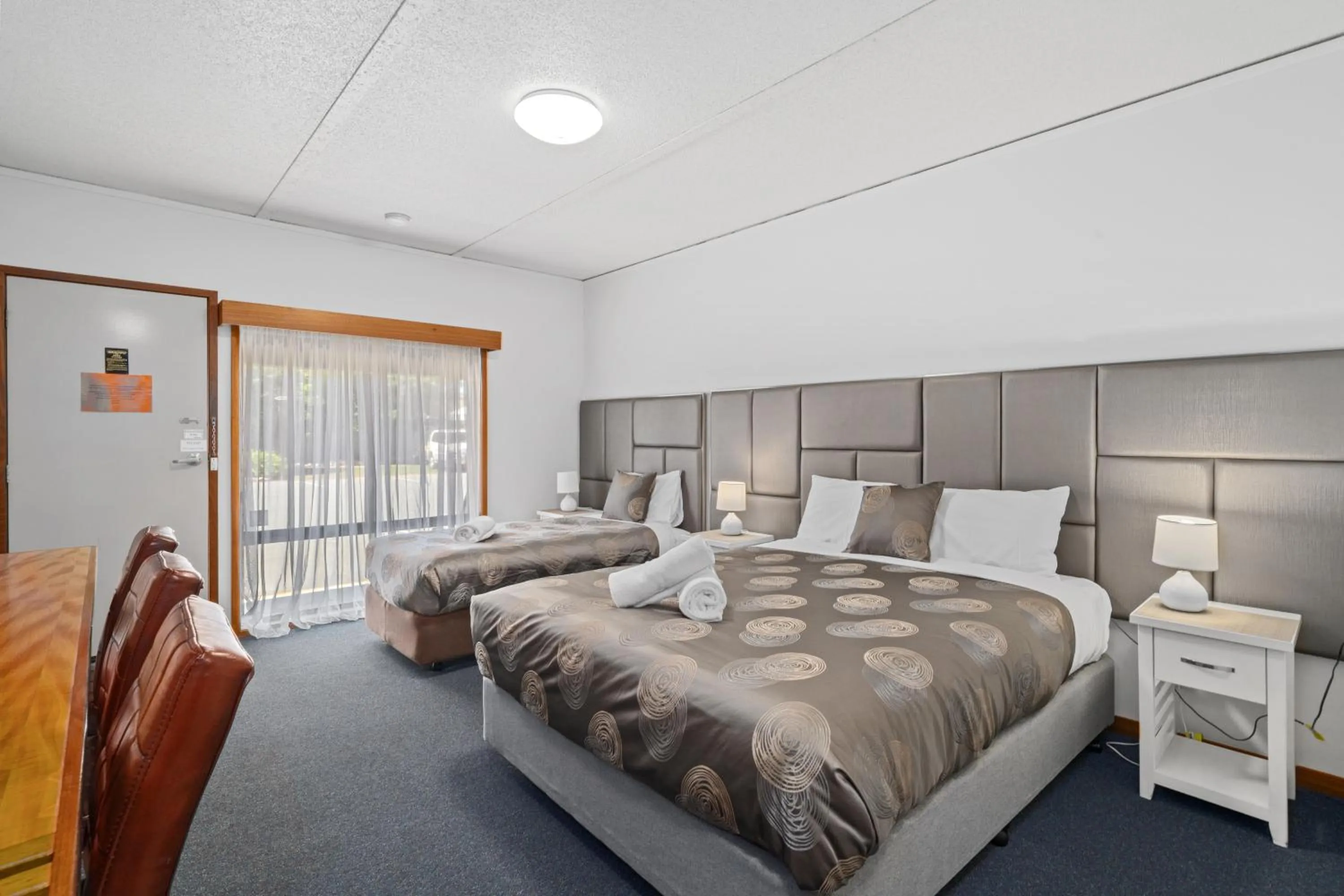Bed in Comfort Inn Benalla